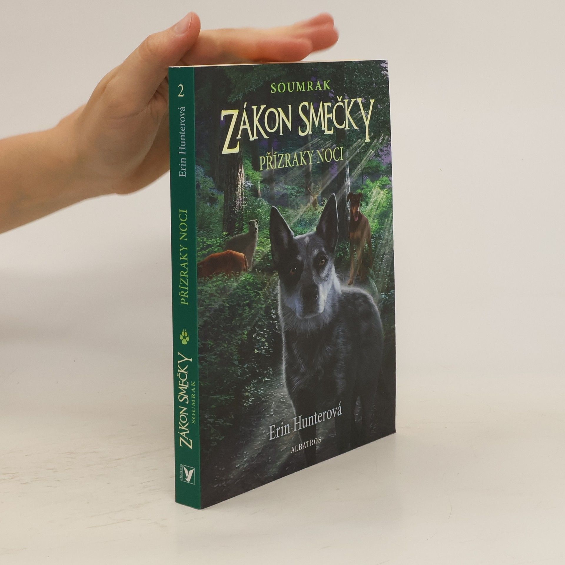 Erin Hunter Soumrak. Zákon smečky 2. Přízraky noci