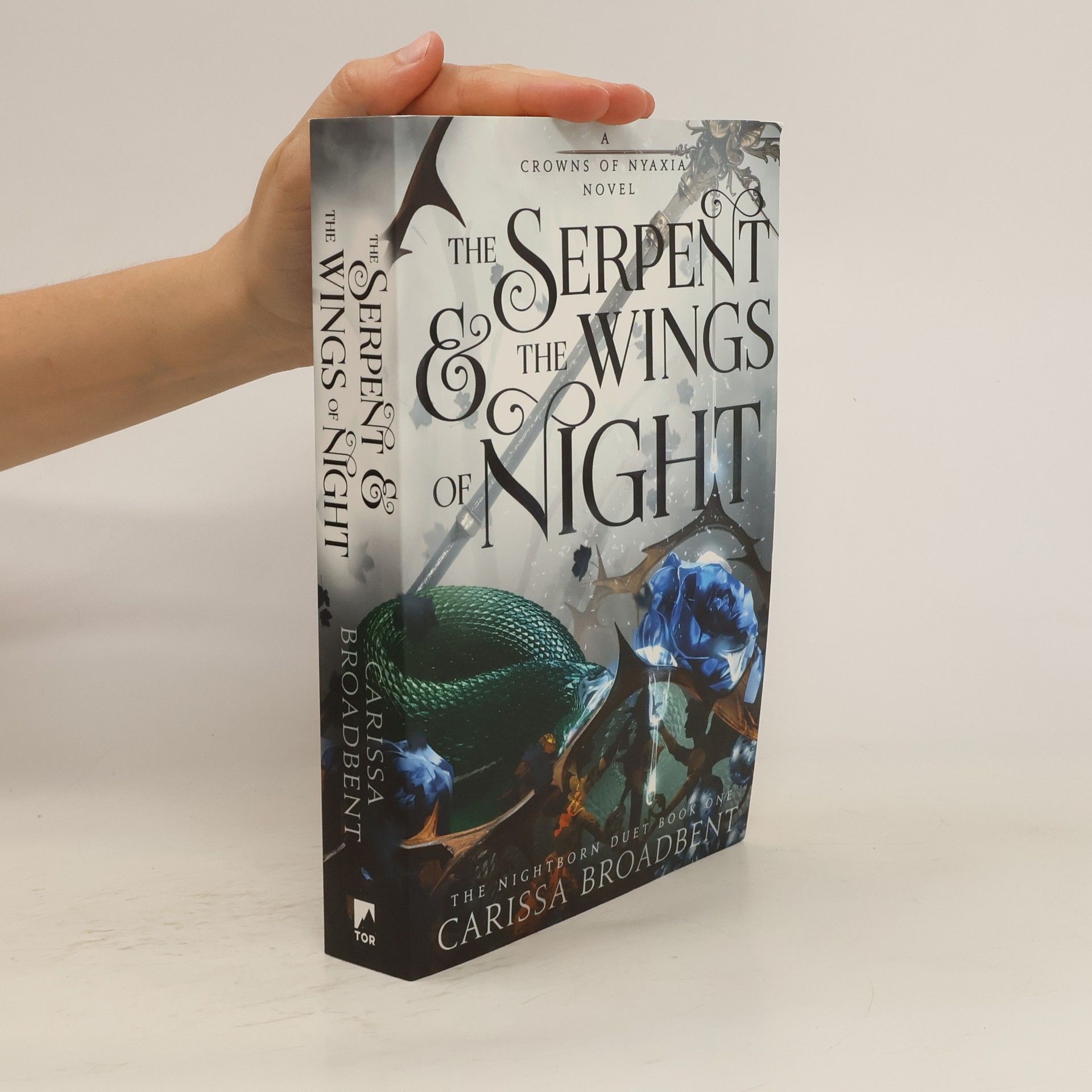 Carissa Broadbent The Serpent and the Wings of Night