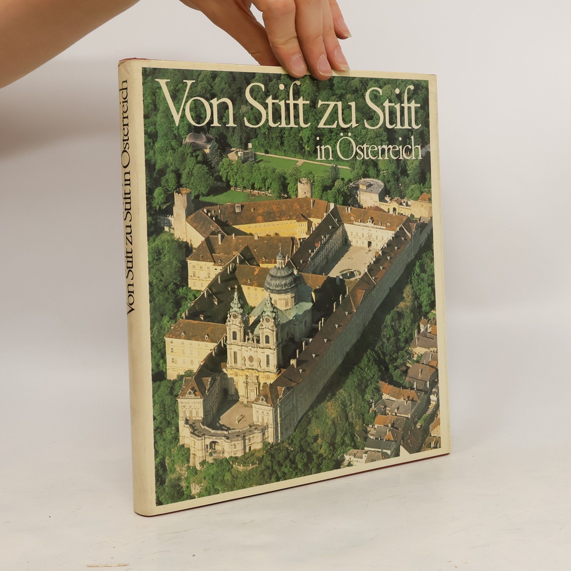 Gerhard Stenzel Von Stift zu Stift in Österreich