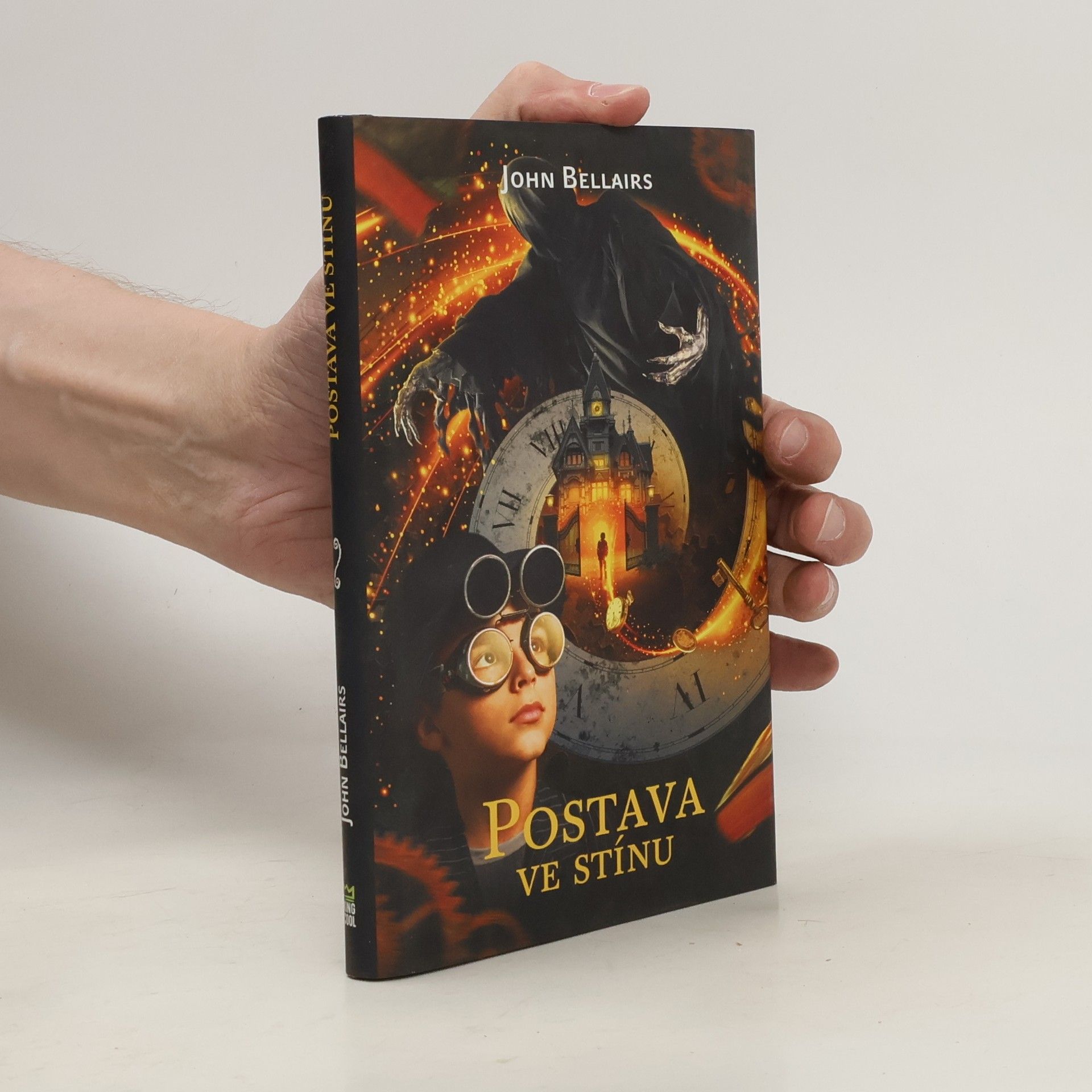 John Bellairs Postava ve stínu