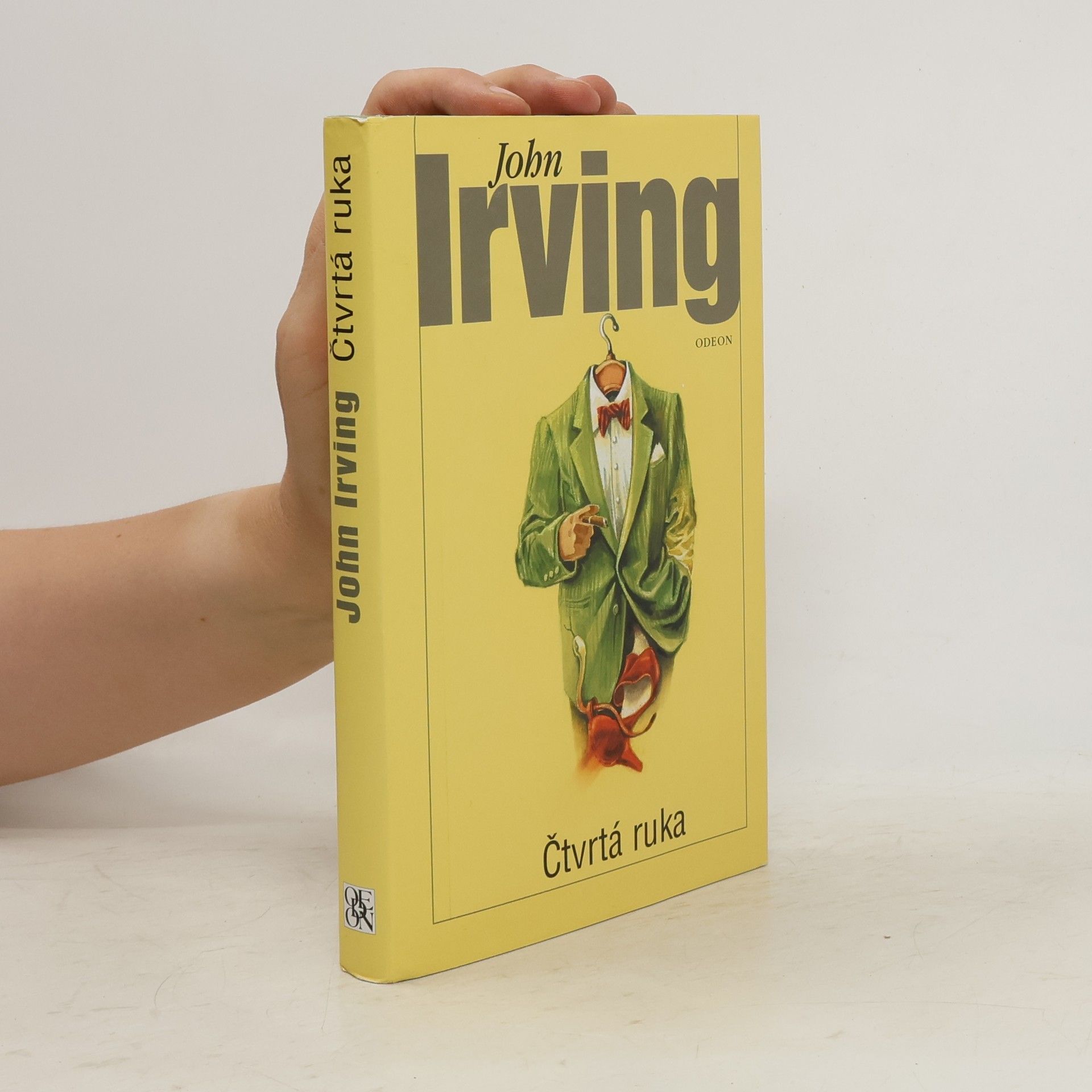 John Irving Čtvrtá ruka