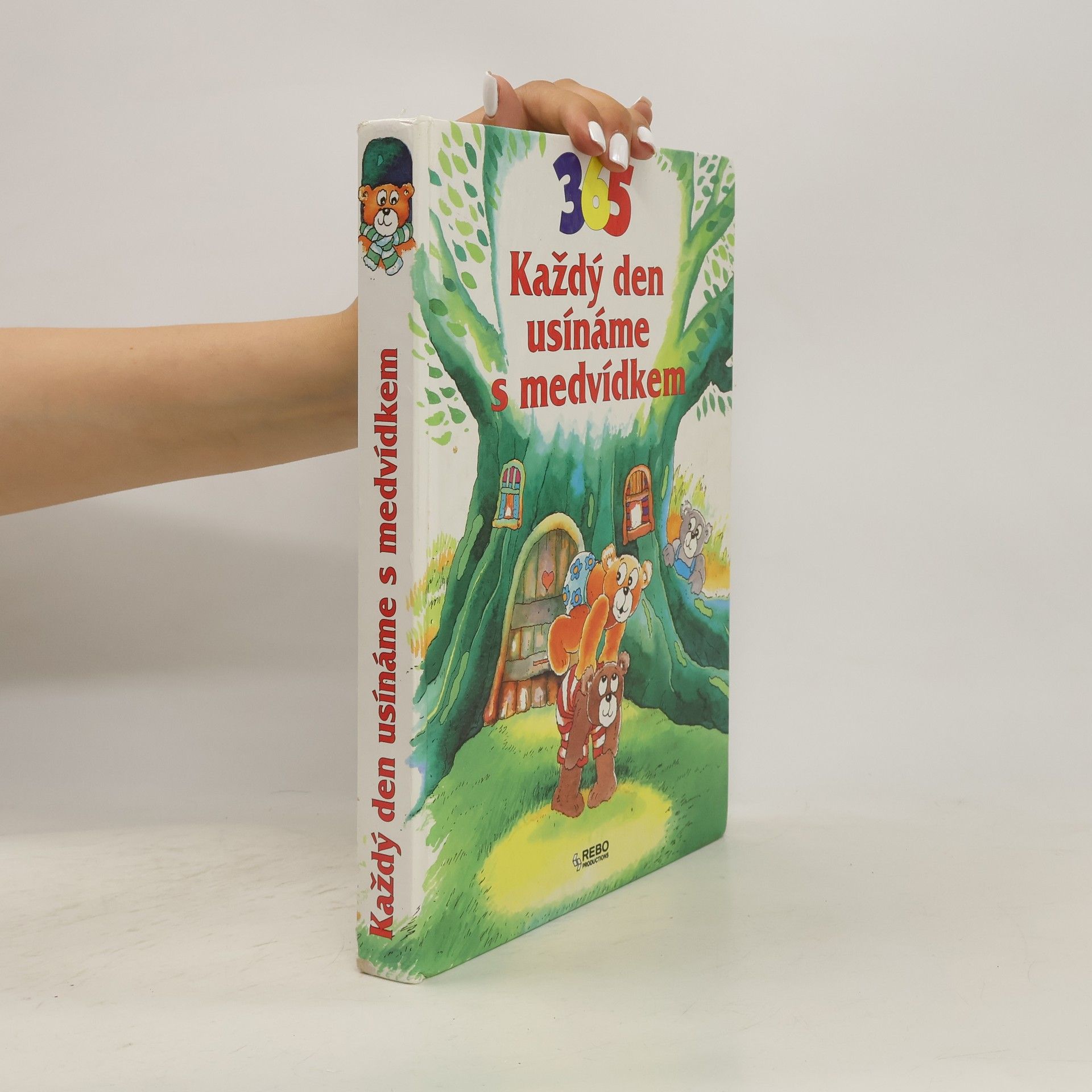 Eva Labusová Každý den usínáme s medvídkem