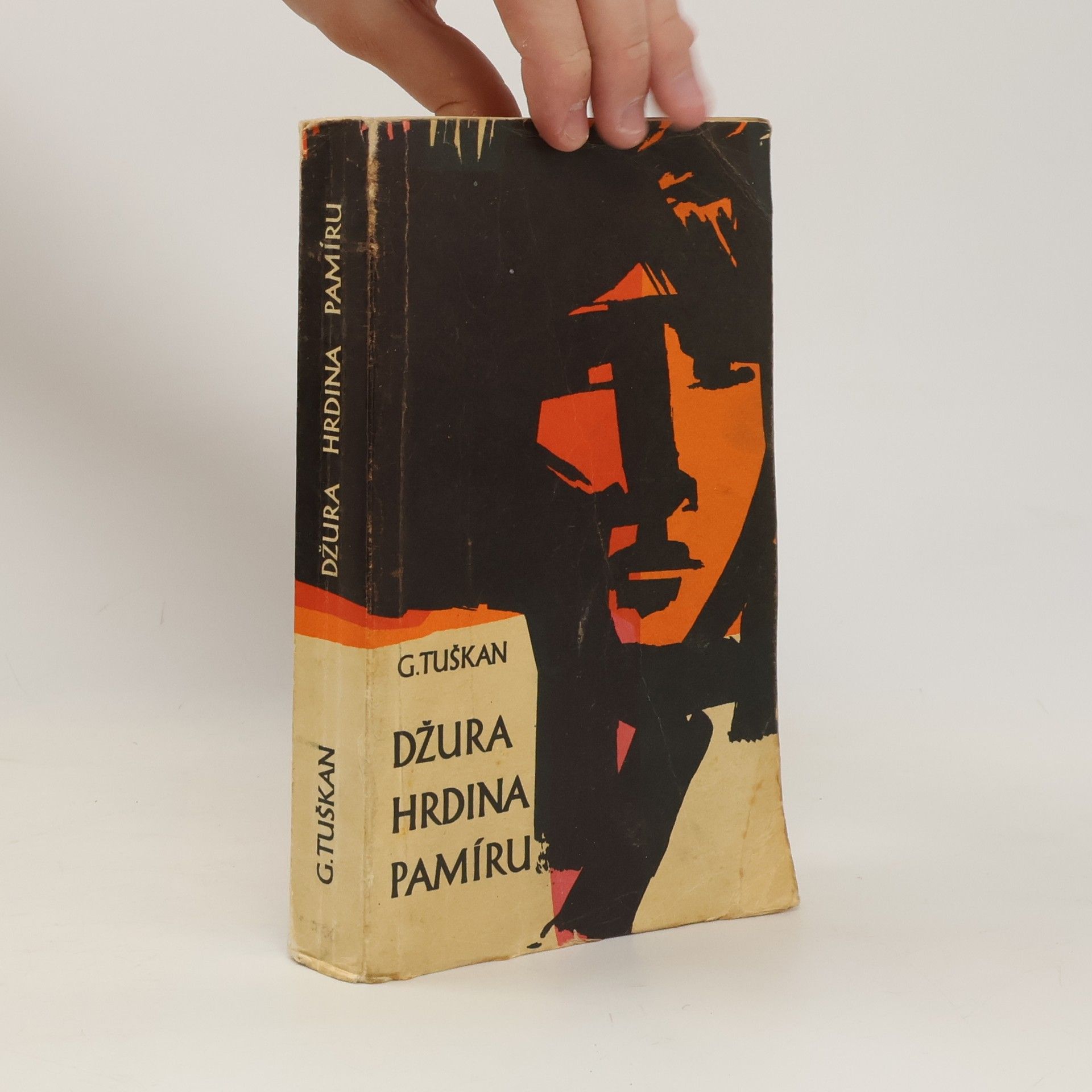 Georgij Tuškan Džura hrdina Pamíru