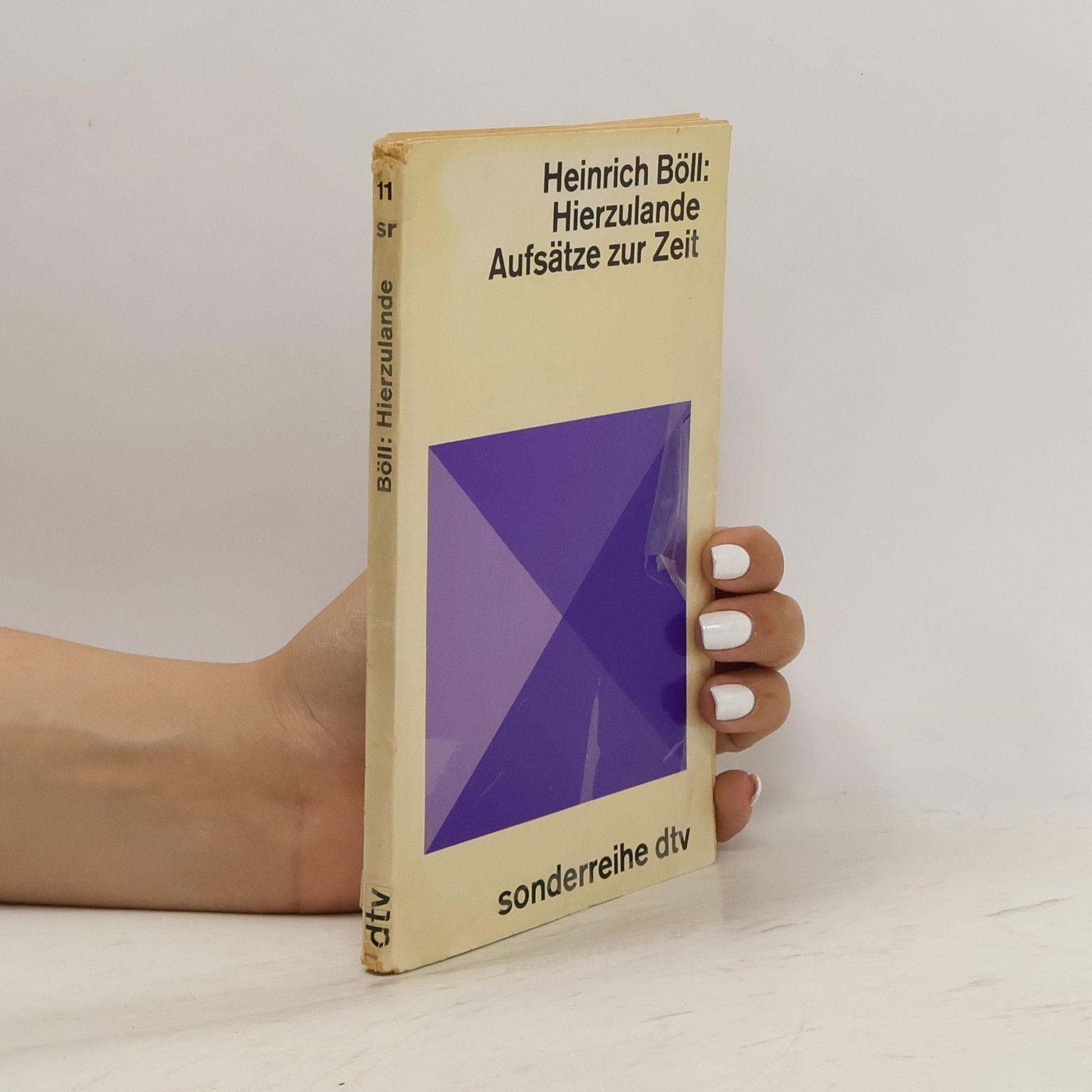 Heinrich Böll Hierzulande. Aufsätze zur Zeit