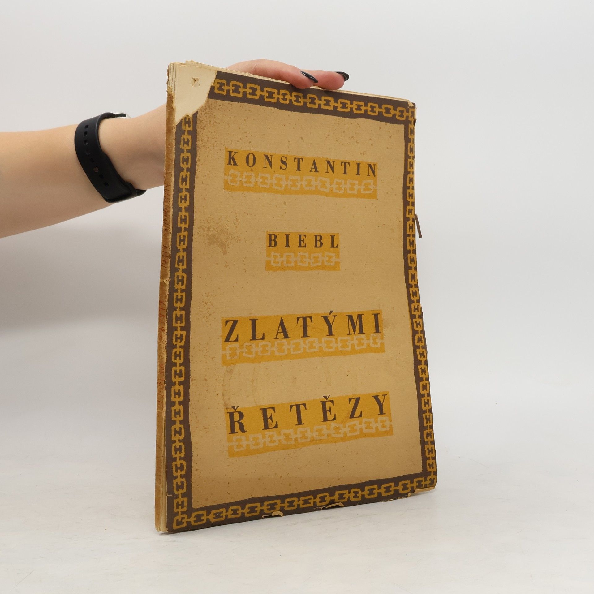 Konstantin Biebl Zlatými řetězy