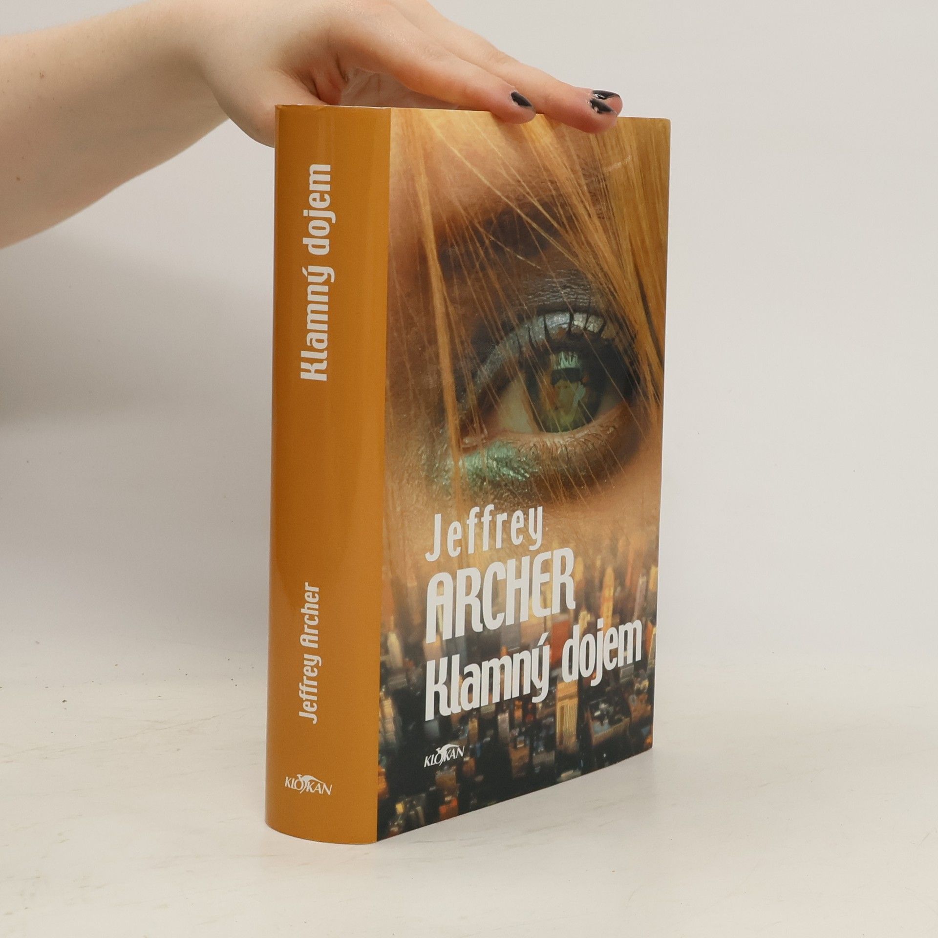 Jeffrey Archer Klamný dojem