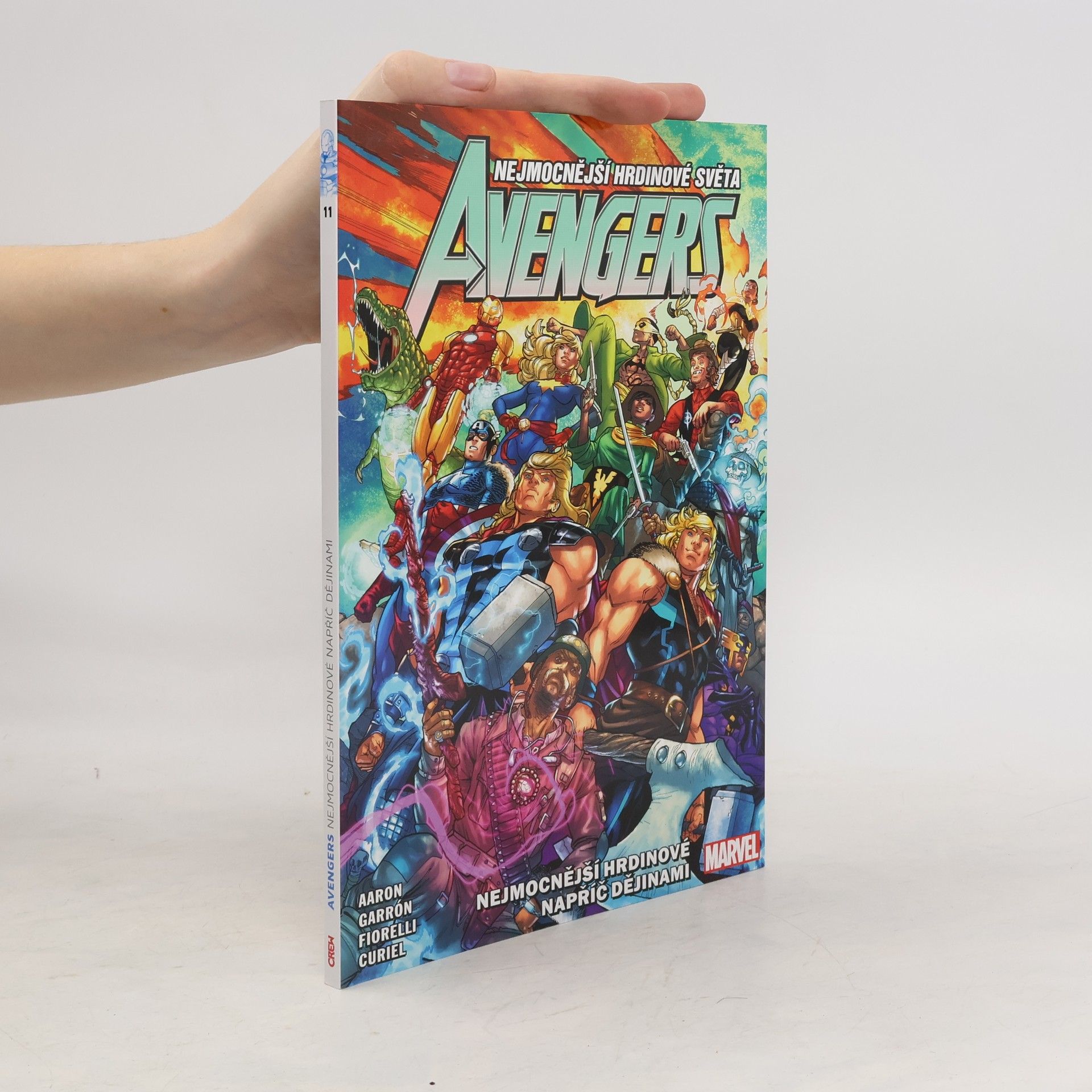 Jason Aaron Avengers 11 - Nejmocnější hrdinové napříč dějinami
