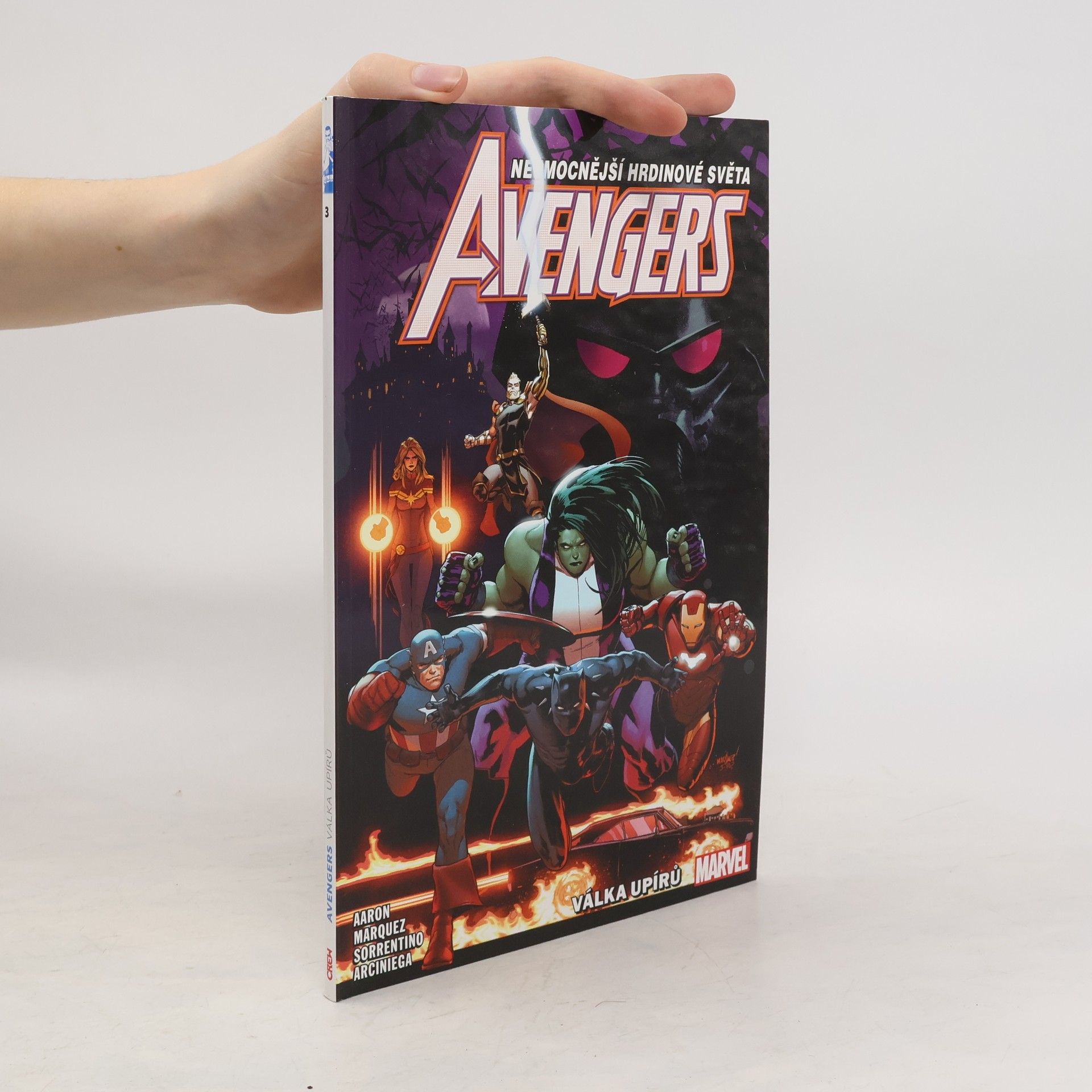 Jason Aaron Avengers: Válka upírů