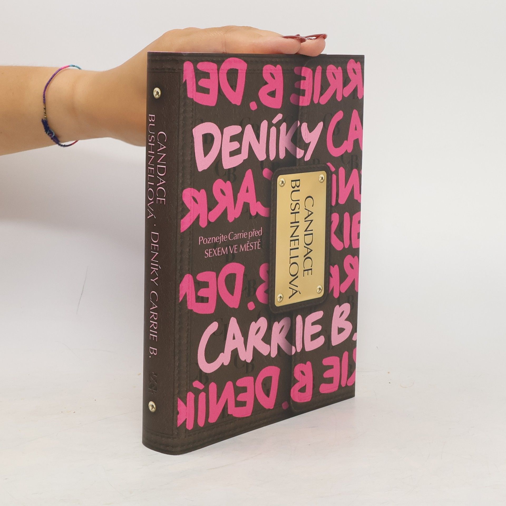 Candace Bushnell Deníky Carrie B.