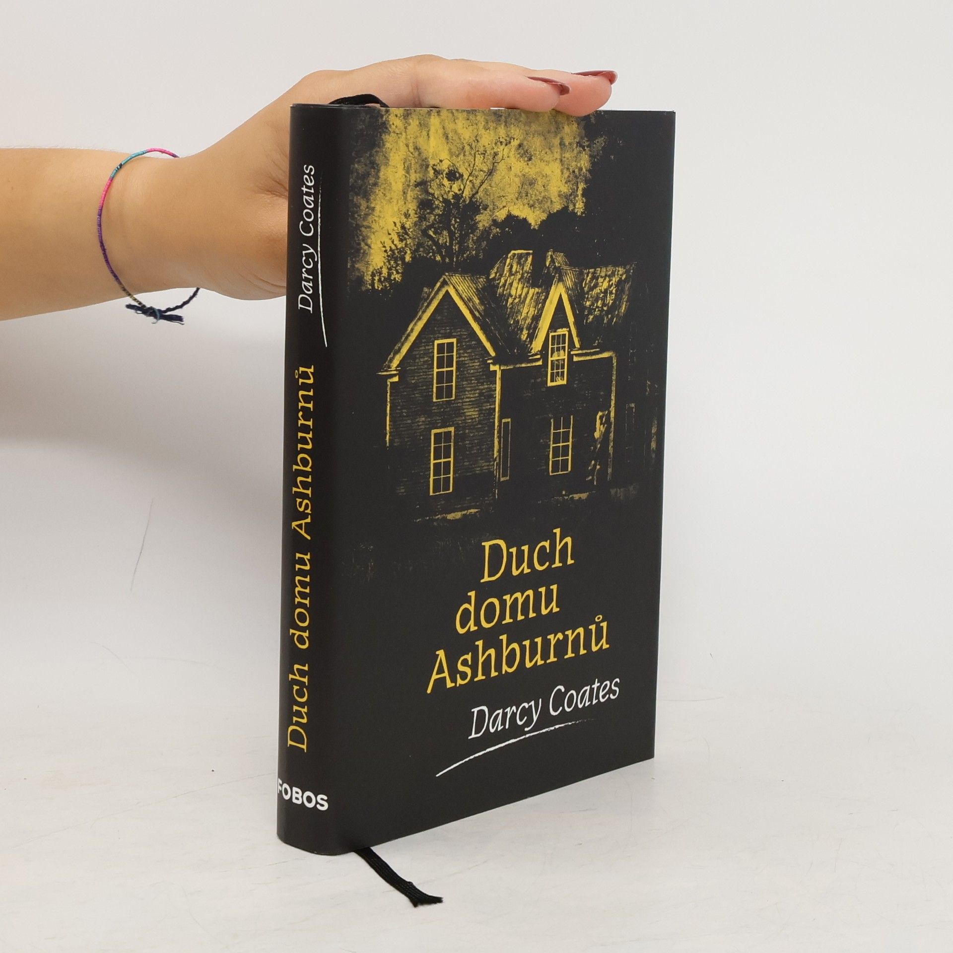 Darcy Coates Duch domu Ashburnů