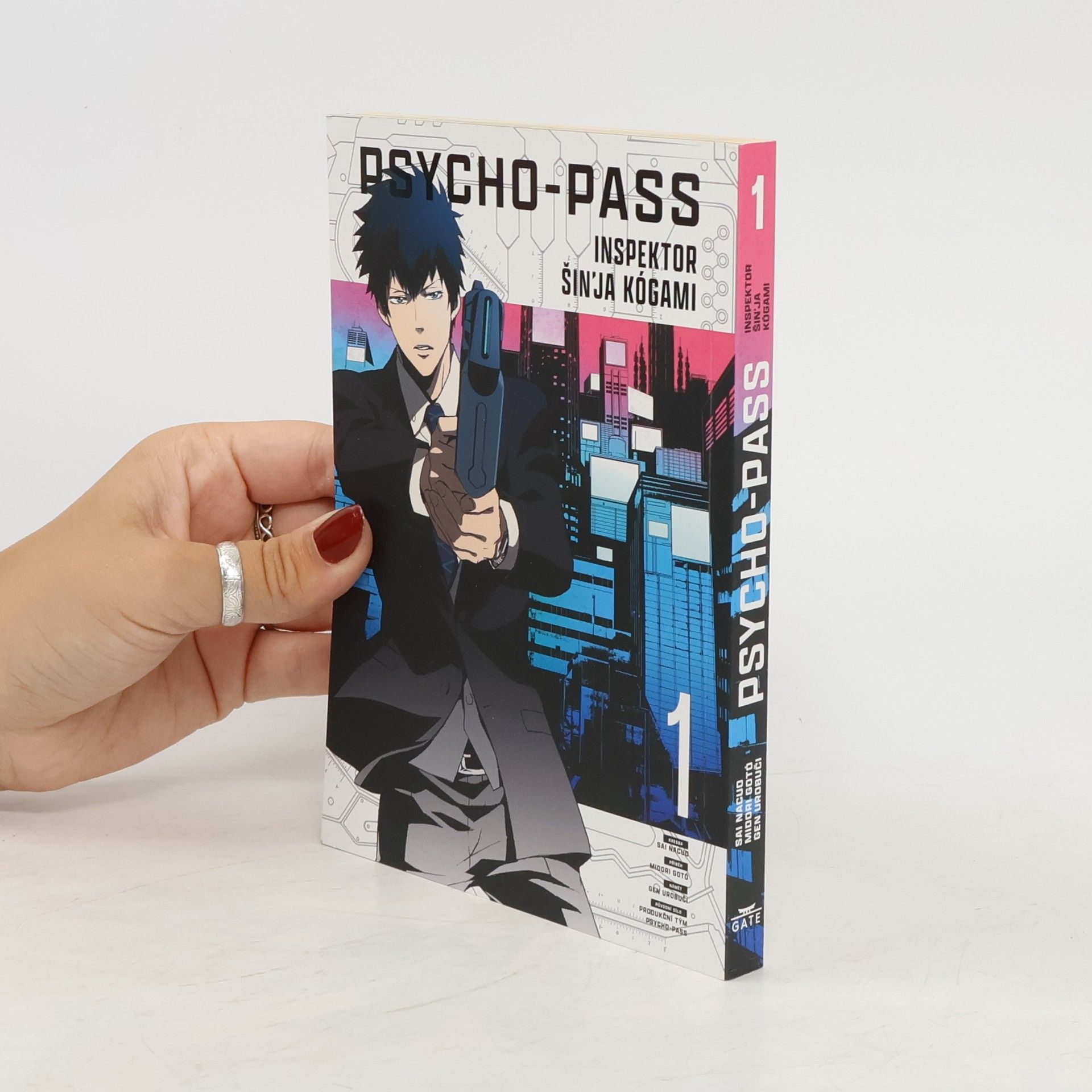 Natsuo Sai Psycho-pass 1. Inspektor Šin'ja Kógami