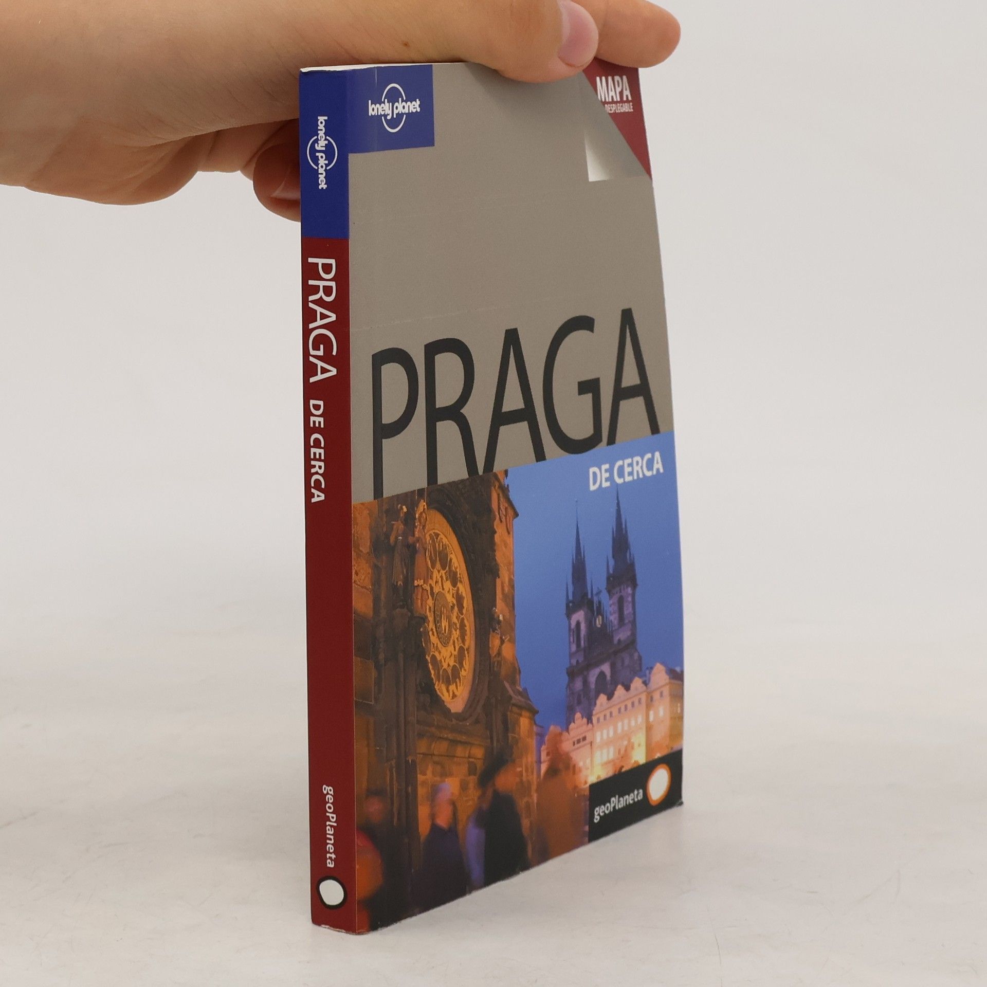 Brett Atkinson Praga De cerca
