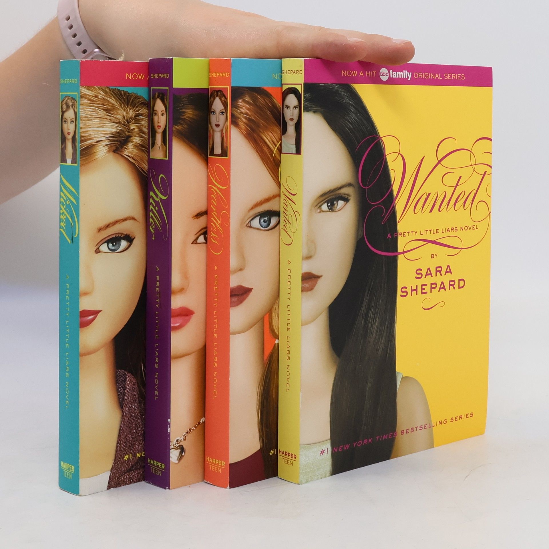 Sara Shepard Wicked: A Pretty Little Liars Box Set: Wicked/Killer/Heartless/Wanted