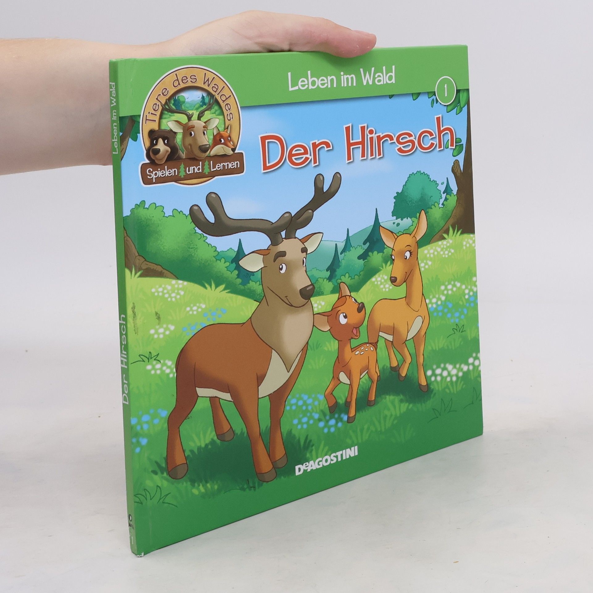 Autorenkollektiv Leben im Wald. Der Hirsch 1
