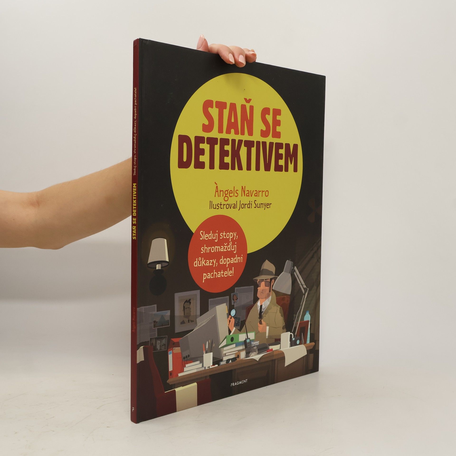 Àngels Navarro Staň se detektivem
