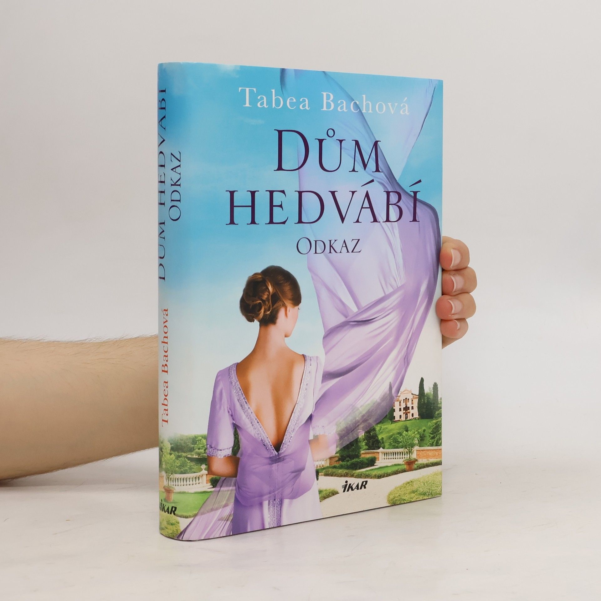 Tabea Bach Dům hedvábí. Odkaz