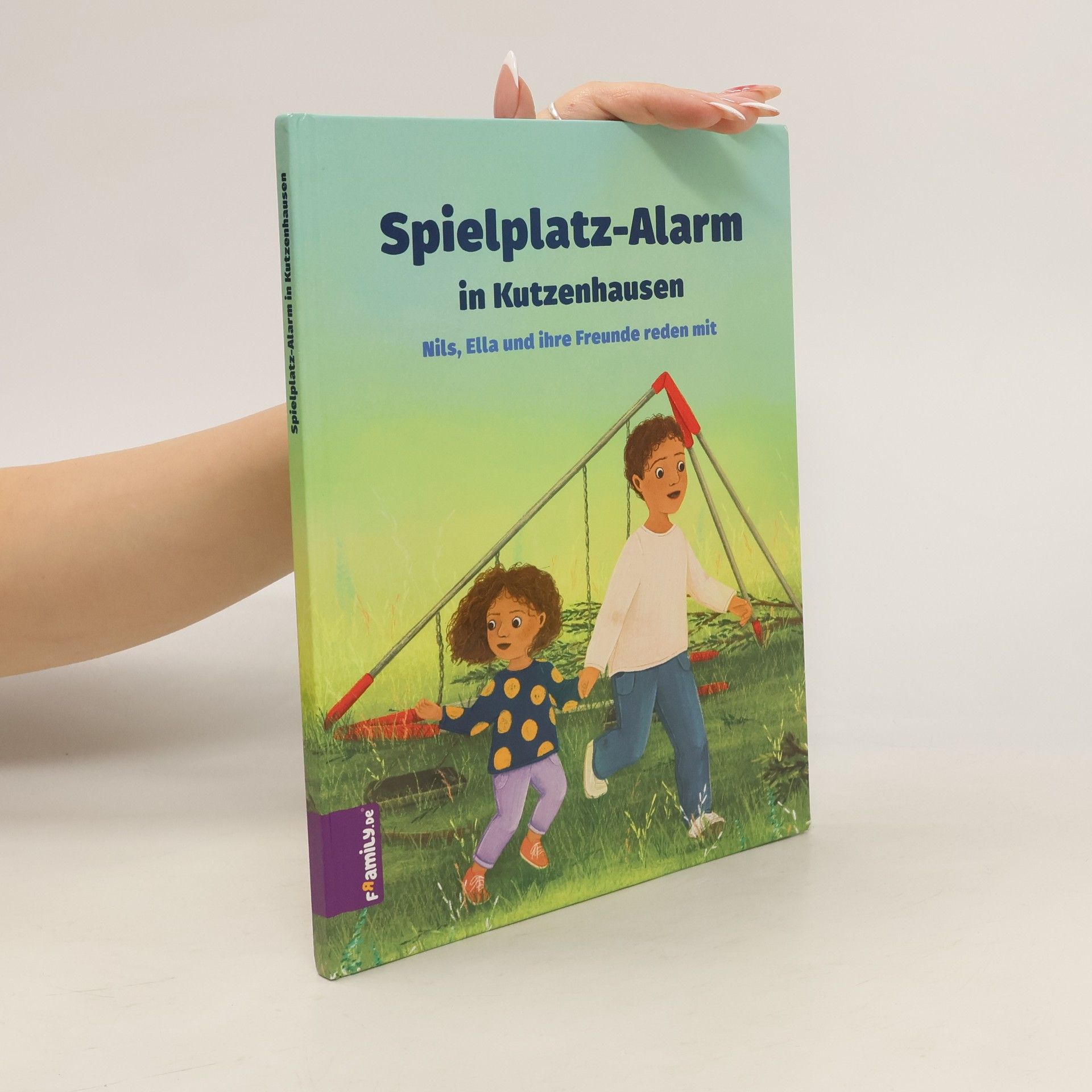 Julia Breitenöder Spielplatz Alarm in Kutzenhausen