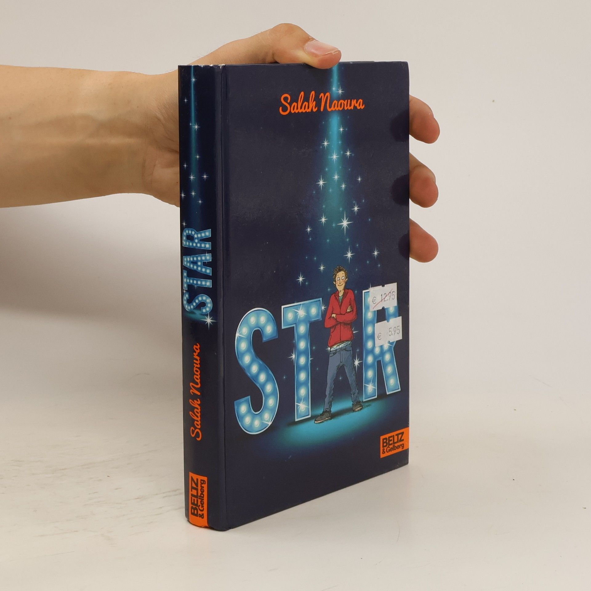 Salah Naoura Star
