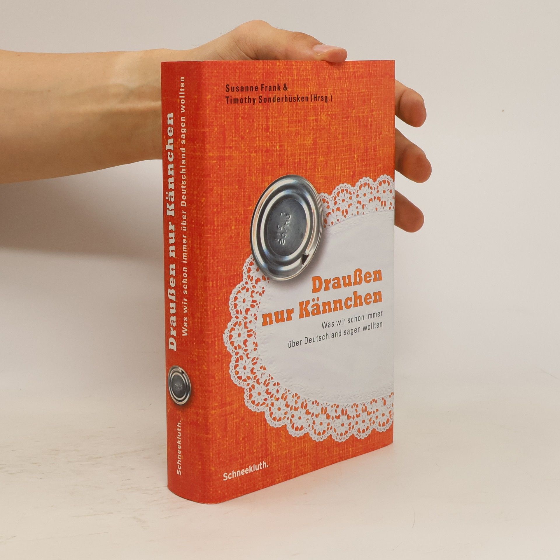 Susanne Frank Draußen nur Kännchen