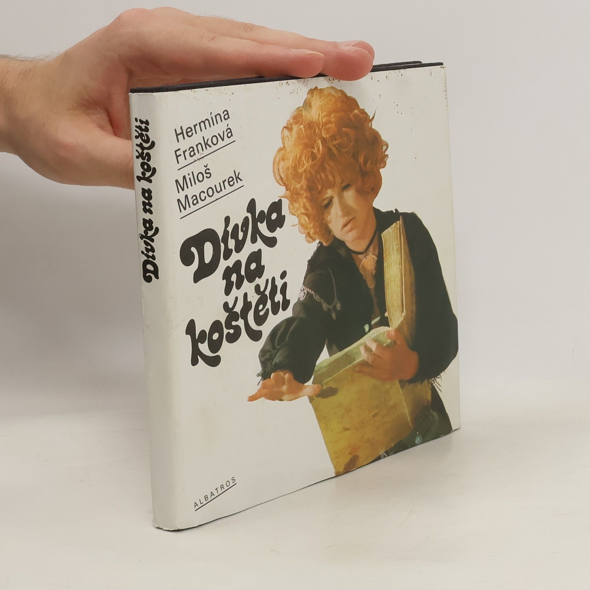 Hermína Franková Dívka na koštěti