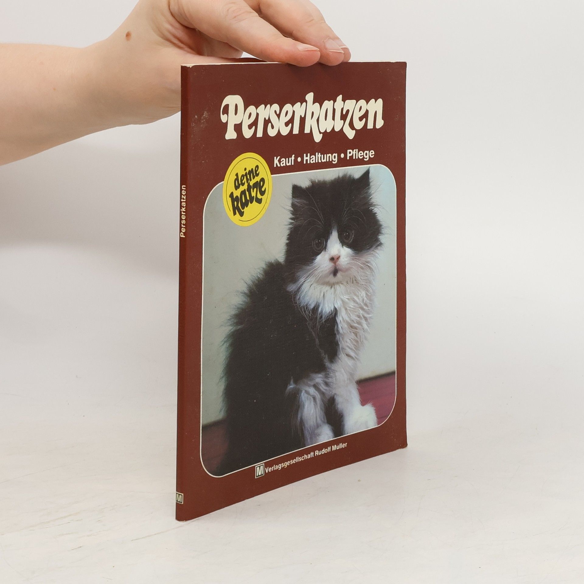 Carola Ruff Perserkatzen