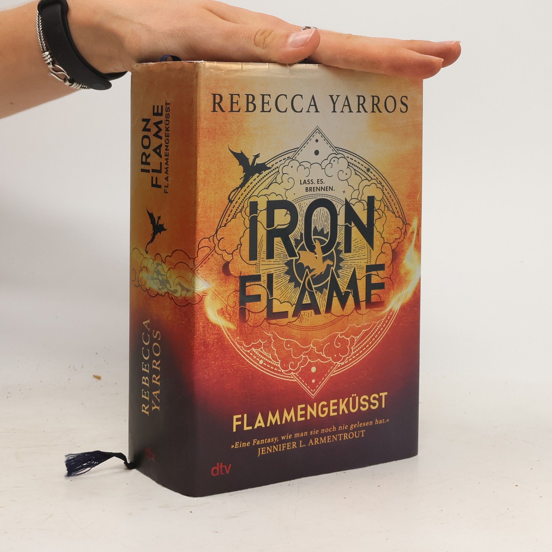 Rebecca Yarros Iron Flame