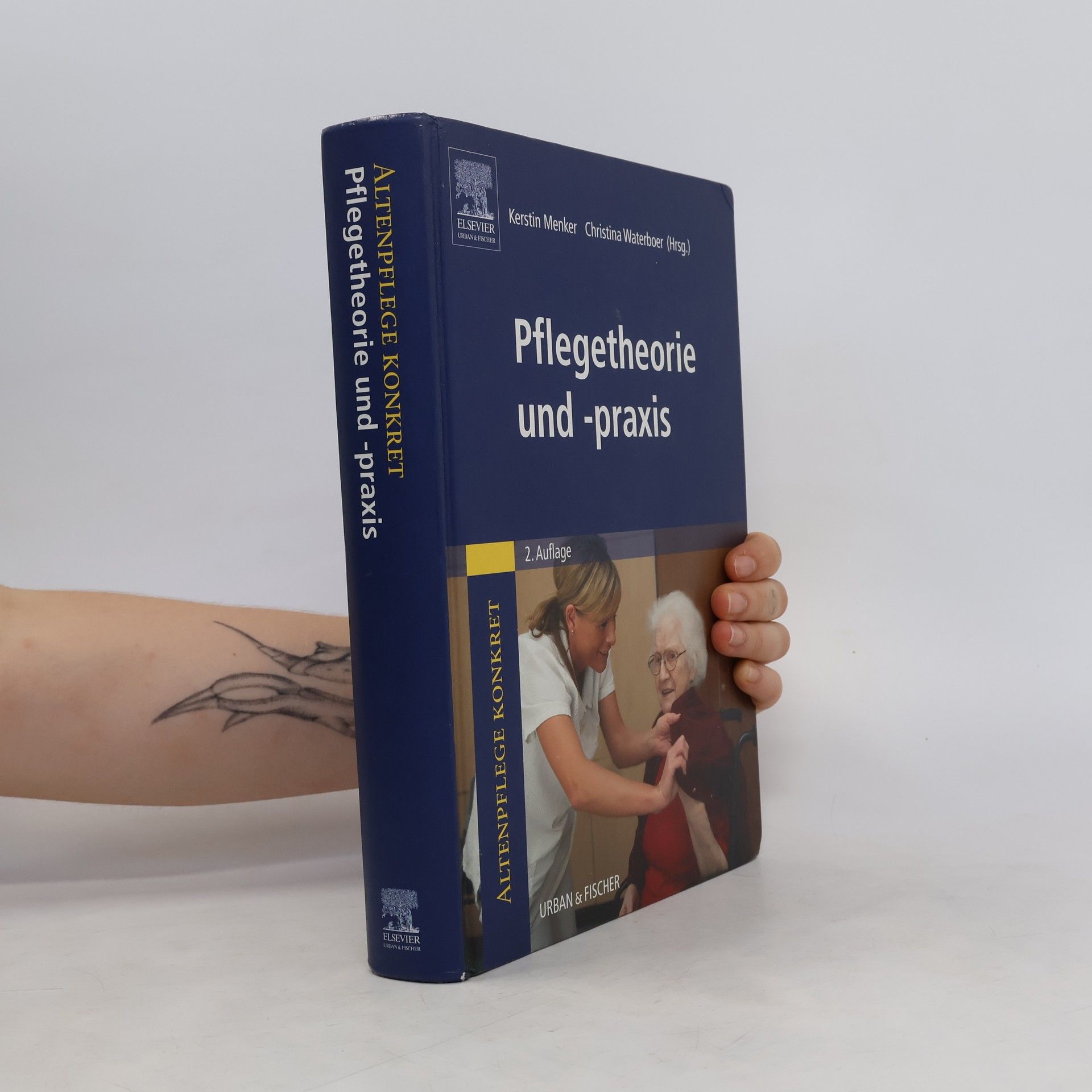 Kerstin Menker Altenpflege konkret Pflegetheorie und -praxis. Altenpflege konkret
