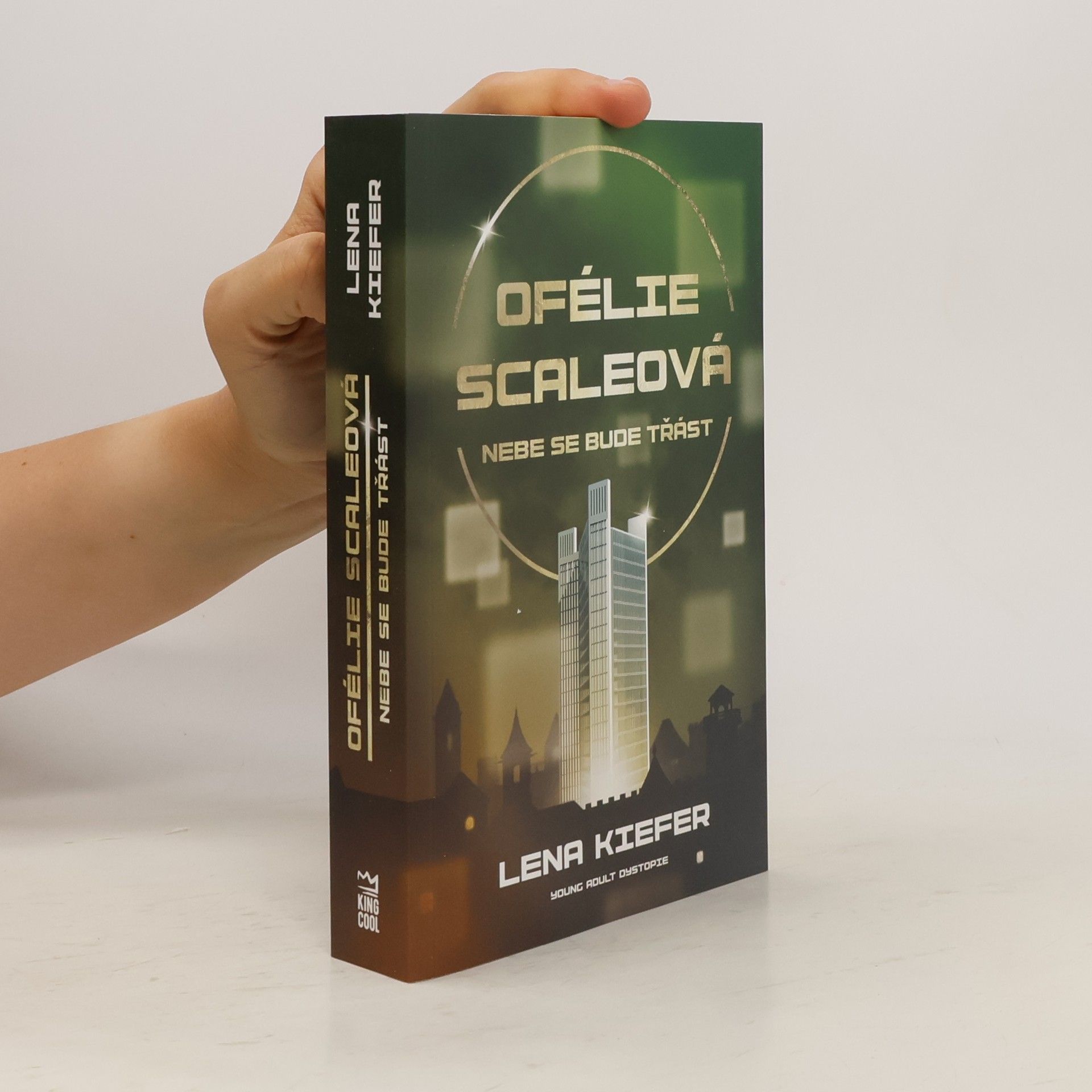 Romana Hájková Ofélie Scaleová: Nebe se bude třást