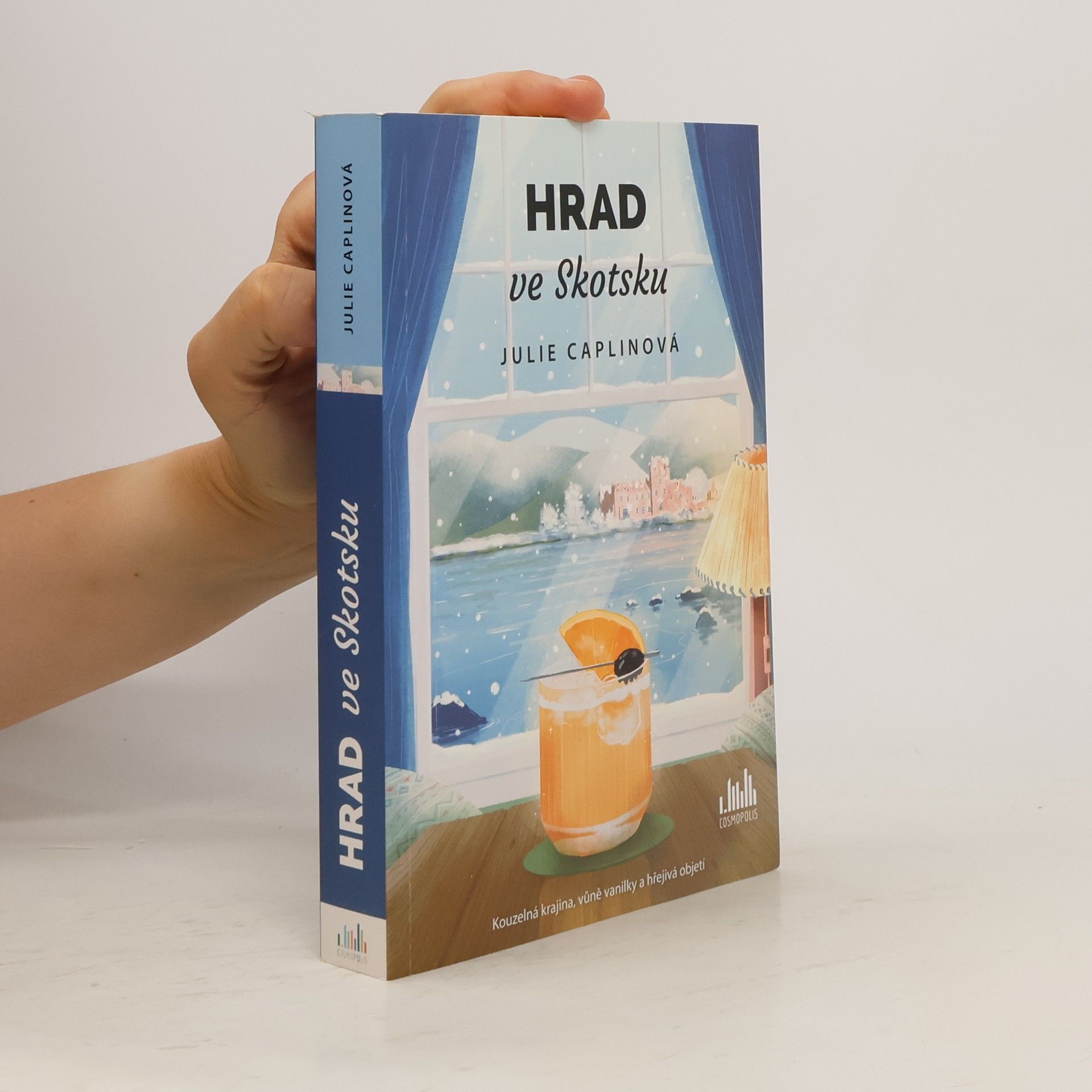 Julie Caplinová Hrad ve Skotsku