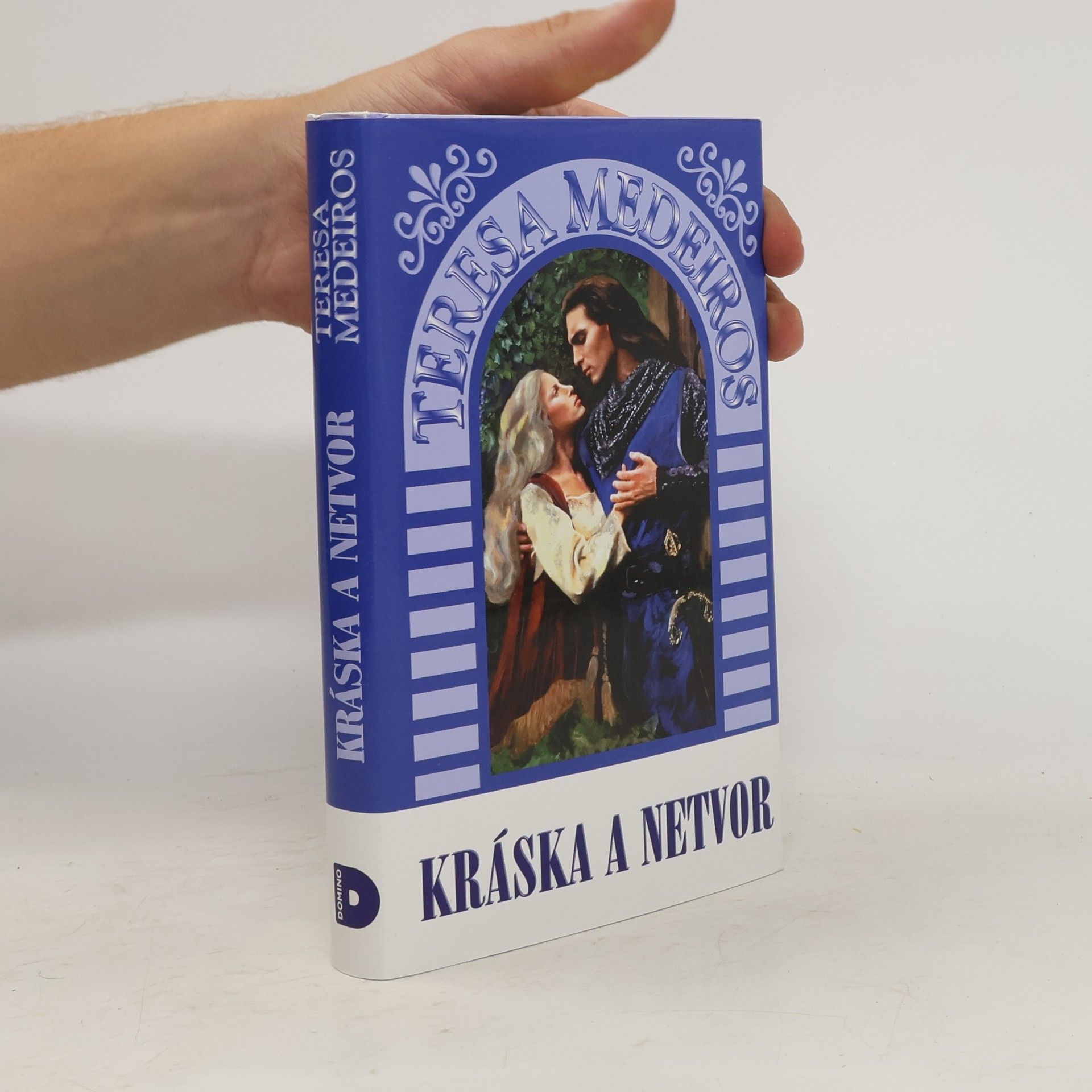 Medeiros Teresa Kráska a netvor