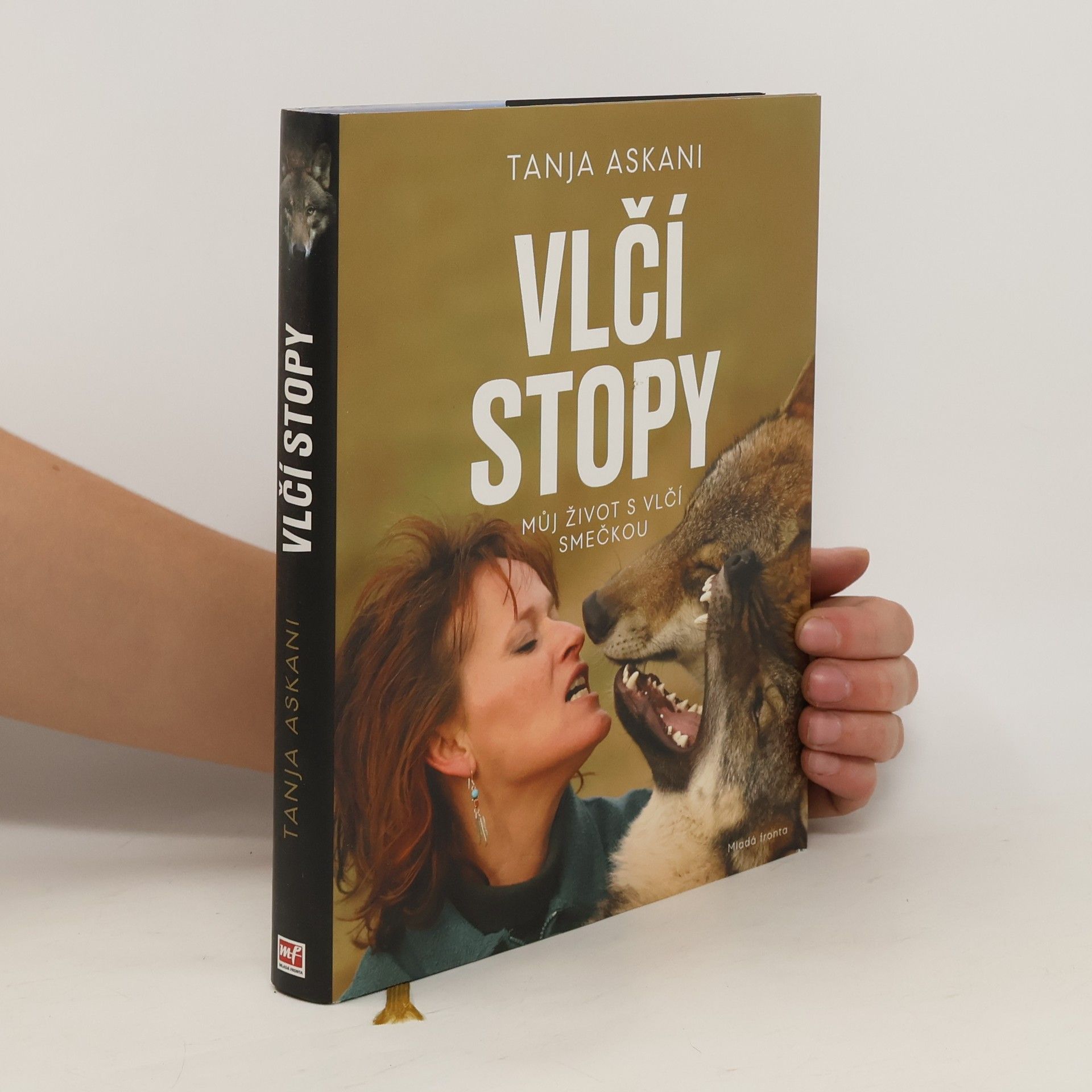 Tanja Askani Vlčí stopy: Můj život s vlčí smečkou
