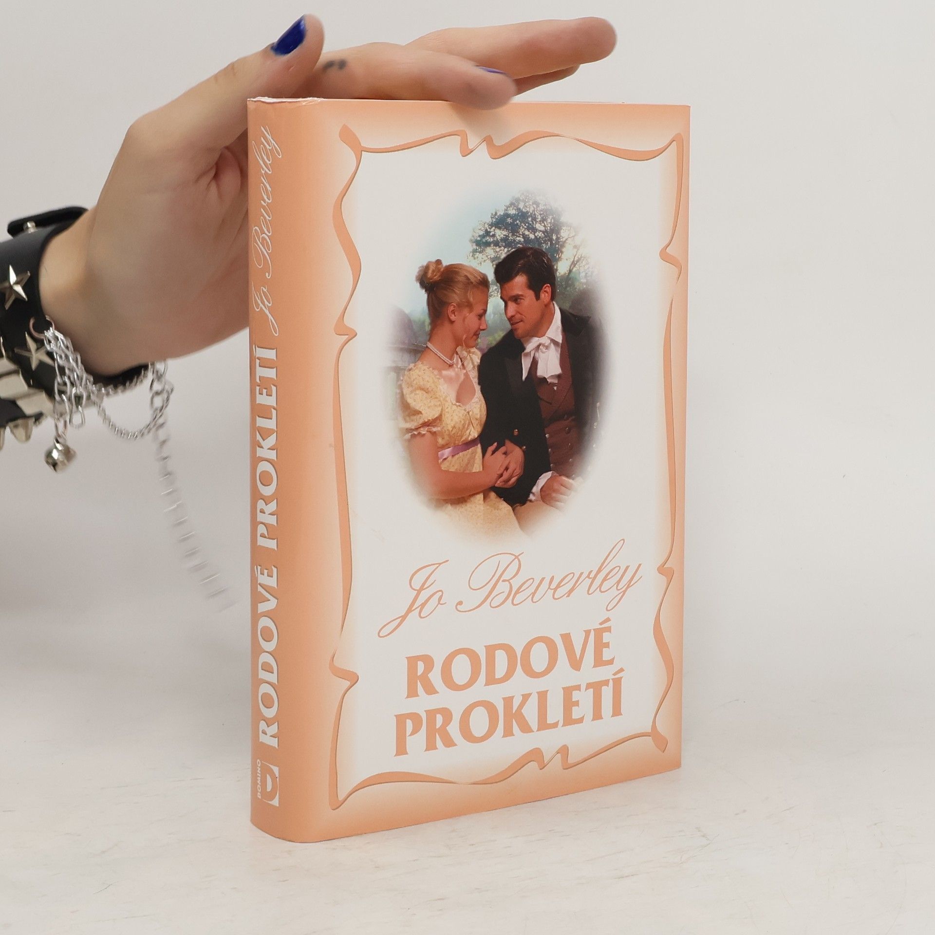 Jo Beverley Rodové prokletí