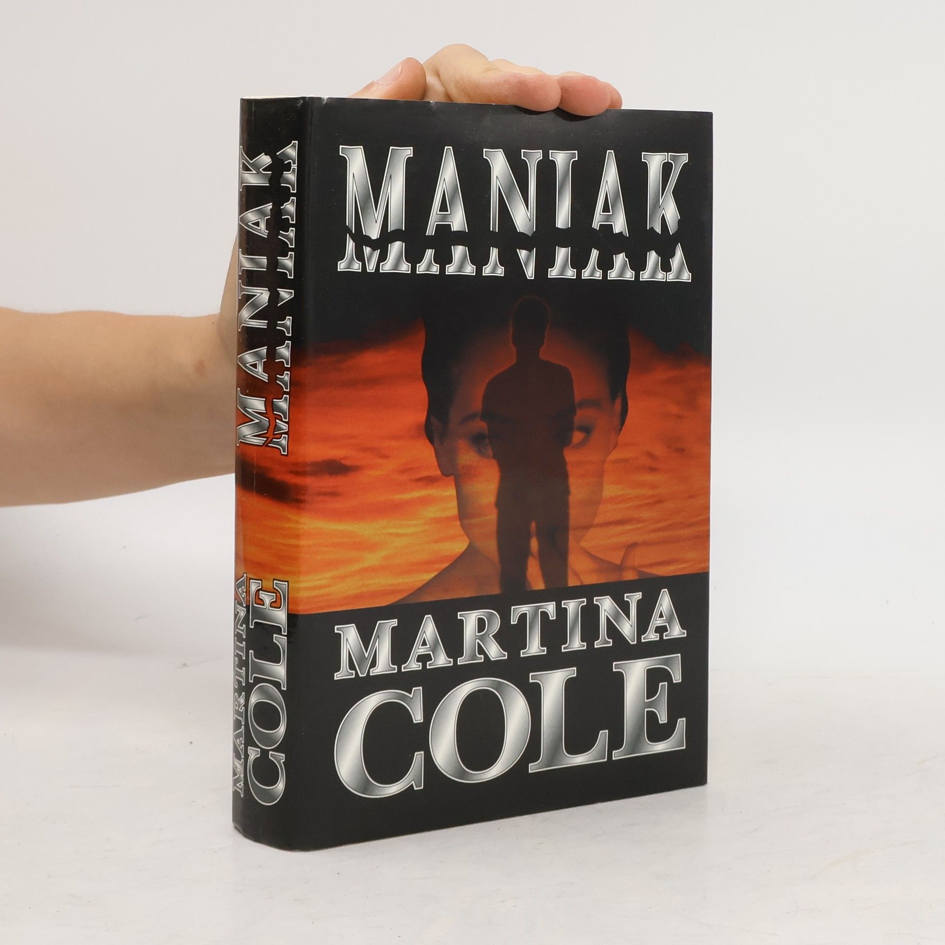 Martina Cole Maniak