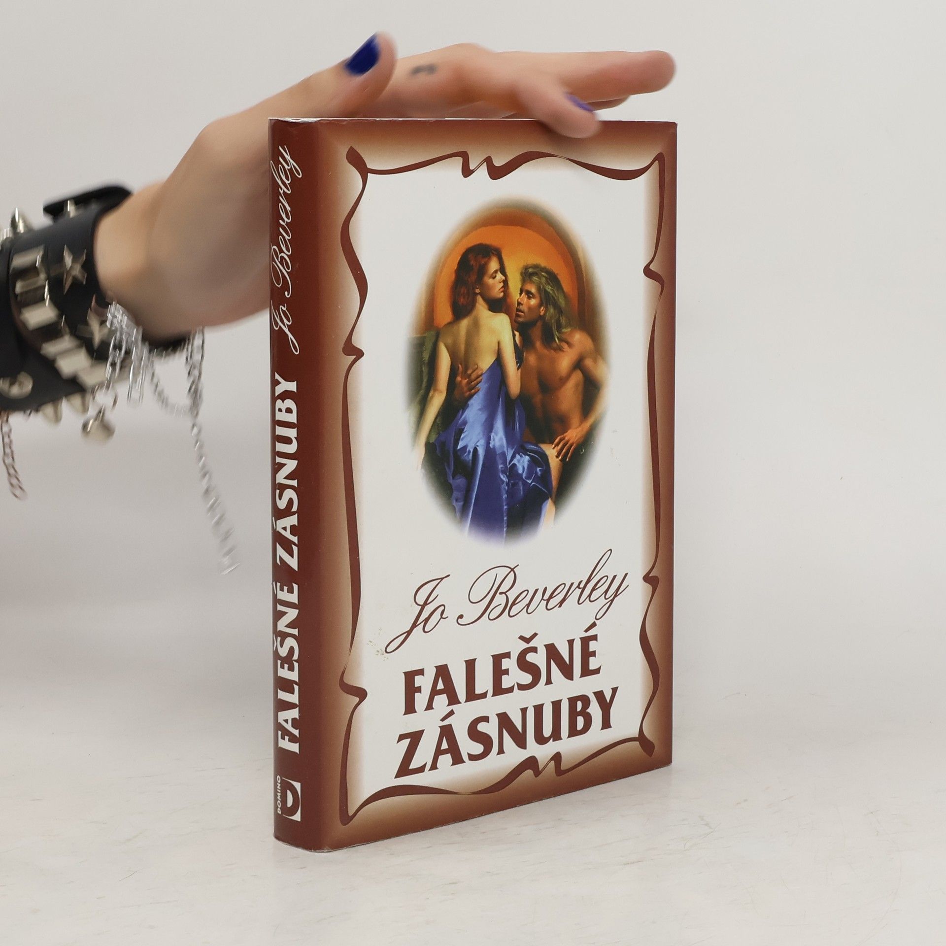 Jo Beverley Falešné zásnuby