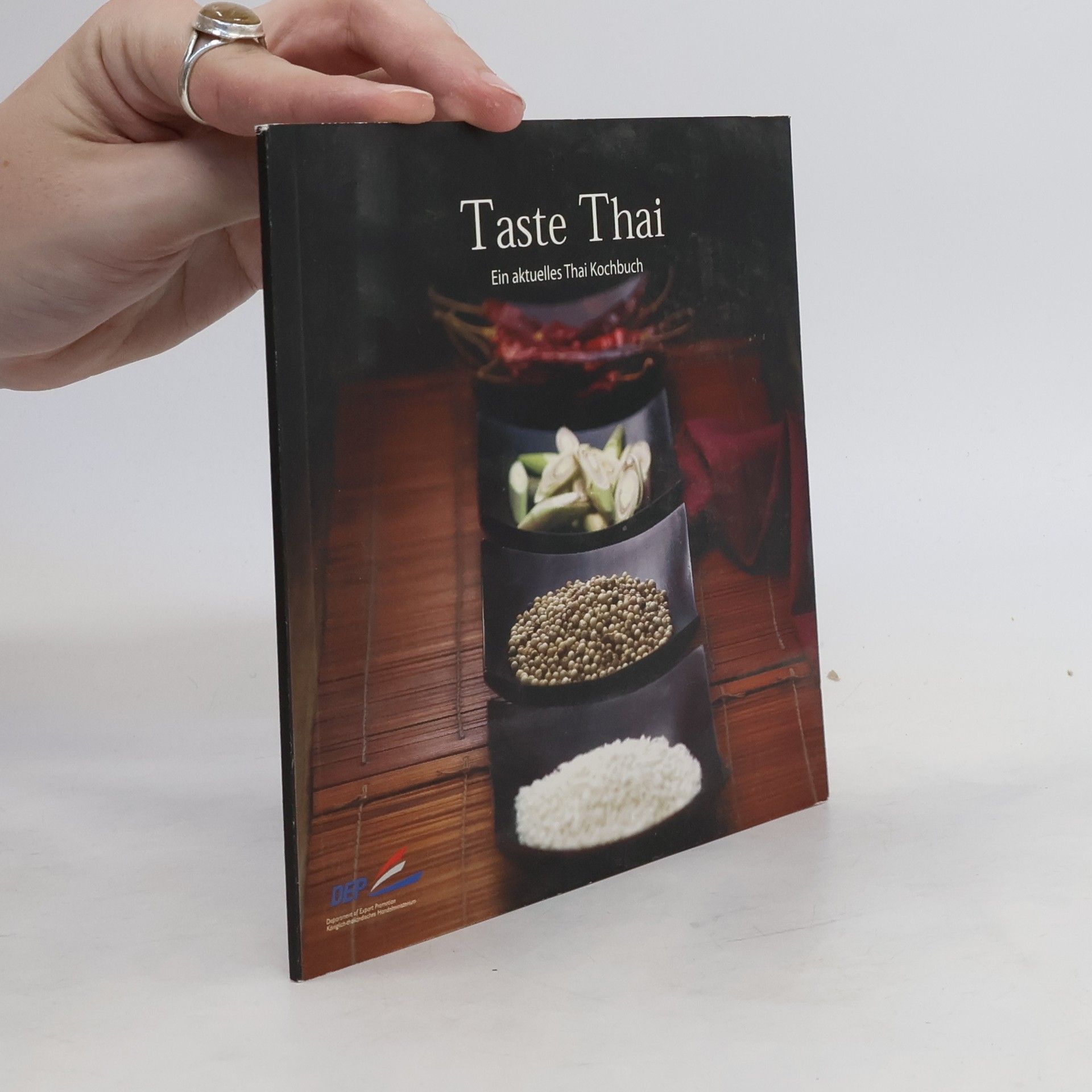 kolektiv Taste Thai