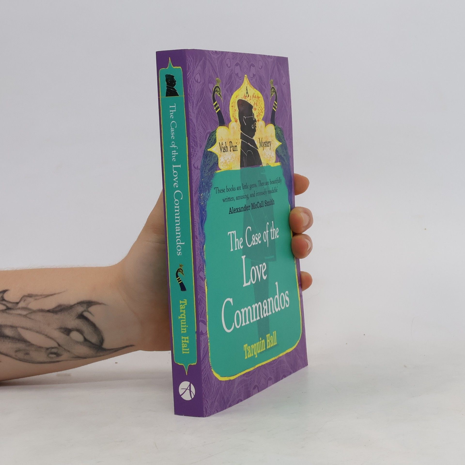 Tarquin Hall The Case of the Love Commandos