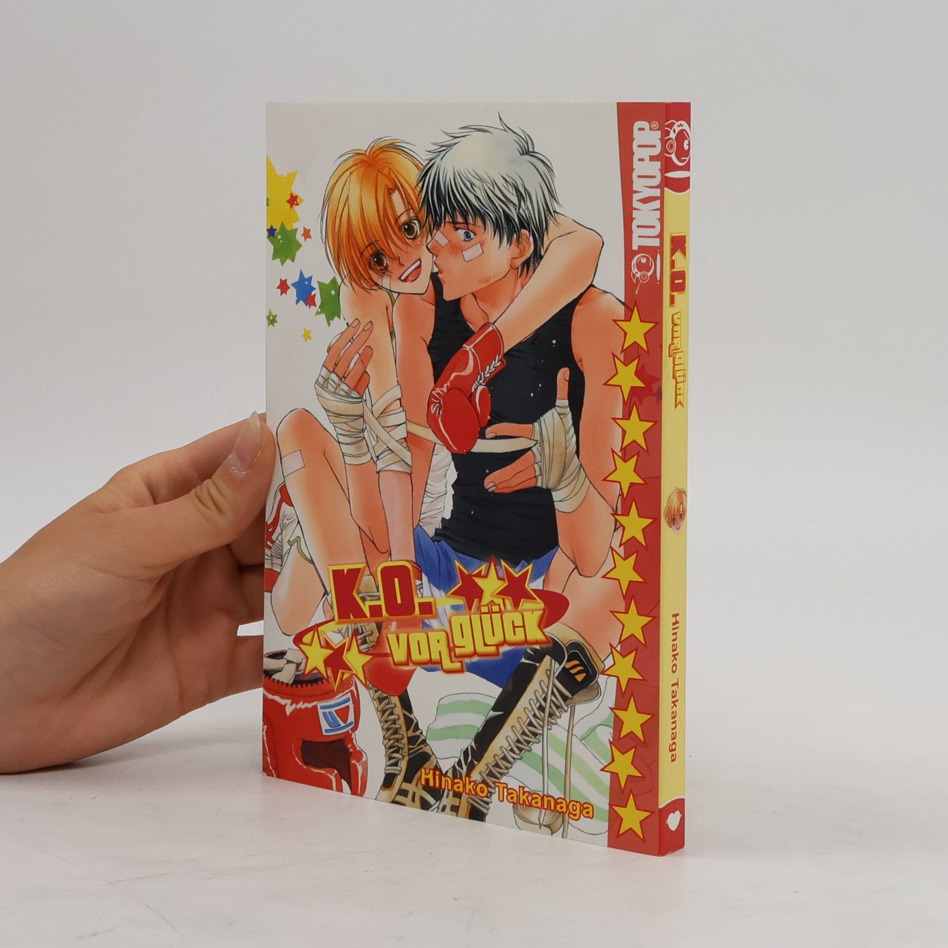 Hinako Takanaga K.O. vor Glück