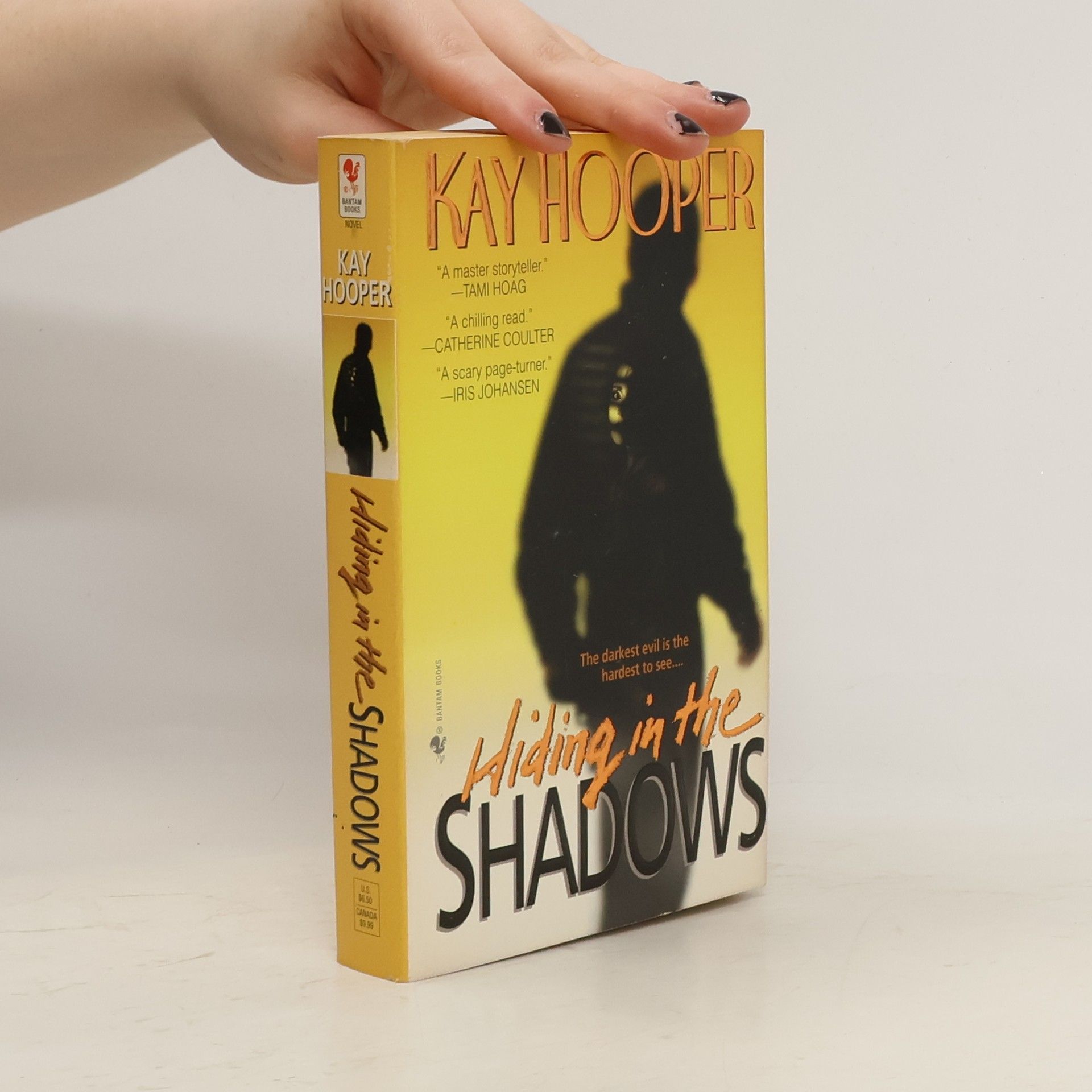 Kay Hooper Hiding in the Shadows