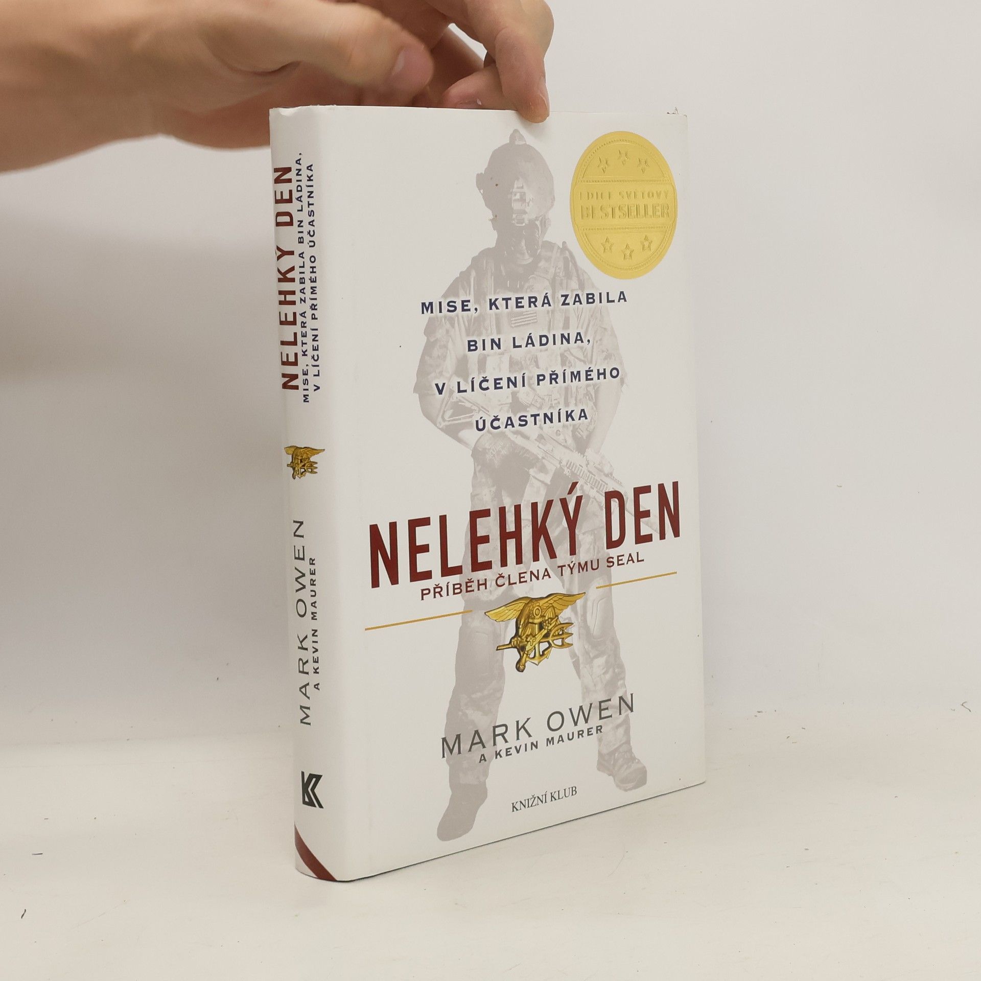 Mark Owen Nelehký den