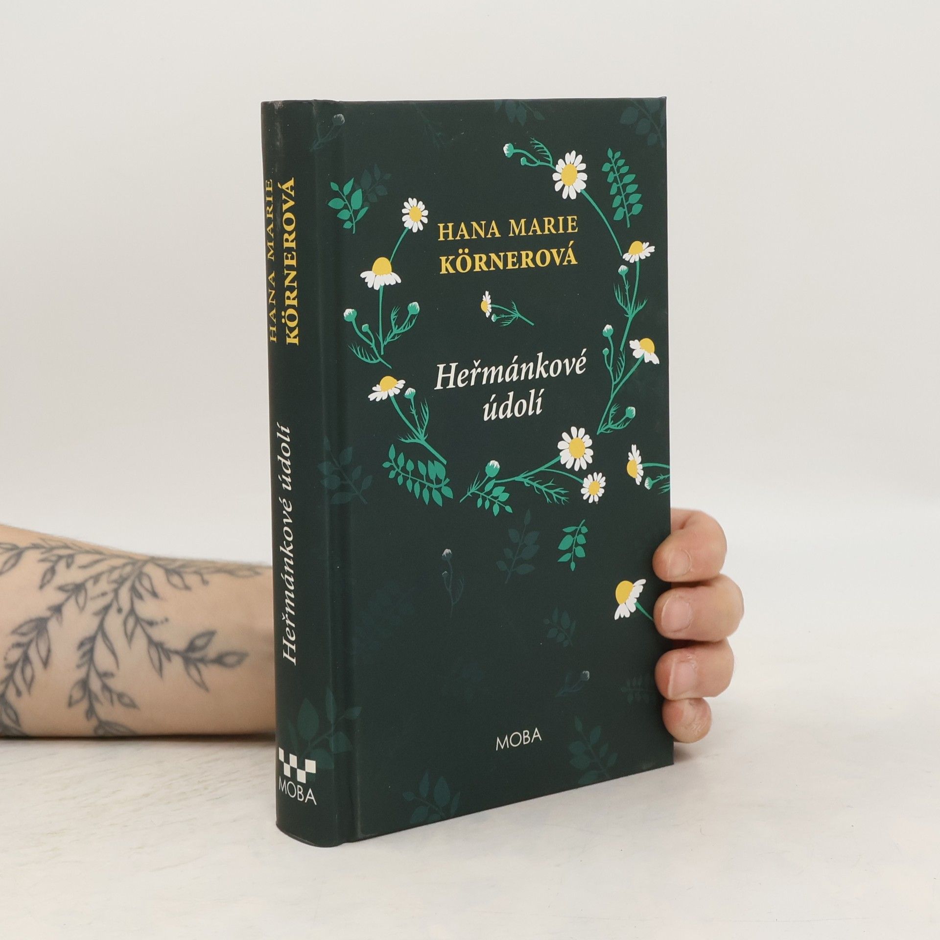 Hana Marie Körnerová Heřmánkové údolí