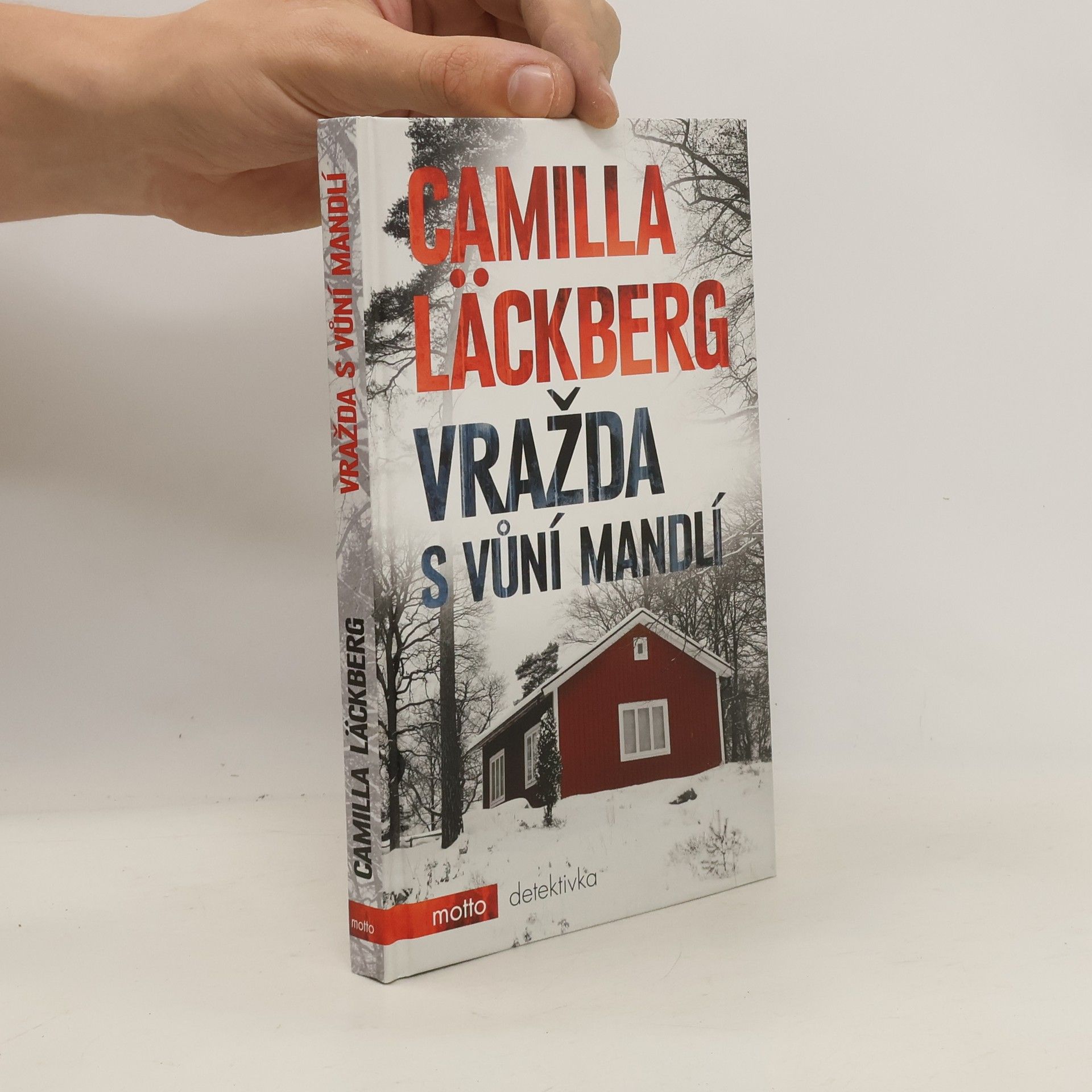 Camilla Läckberg Vražda s vůní mandlí