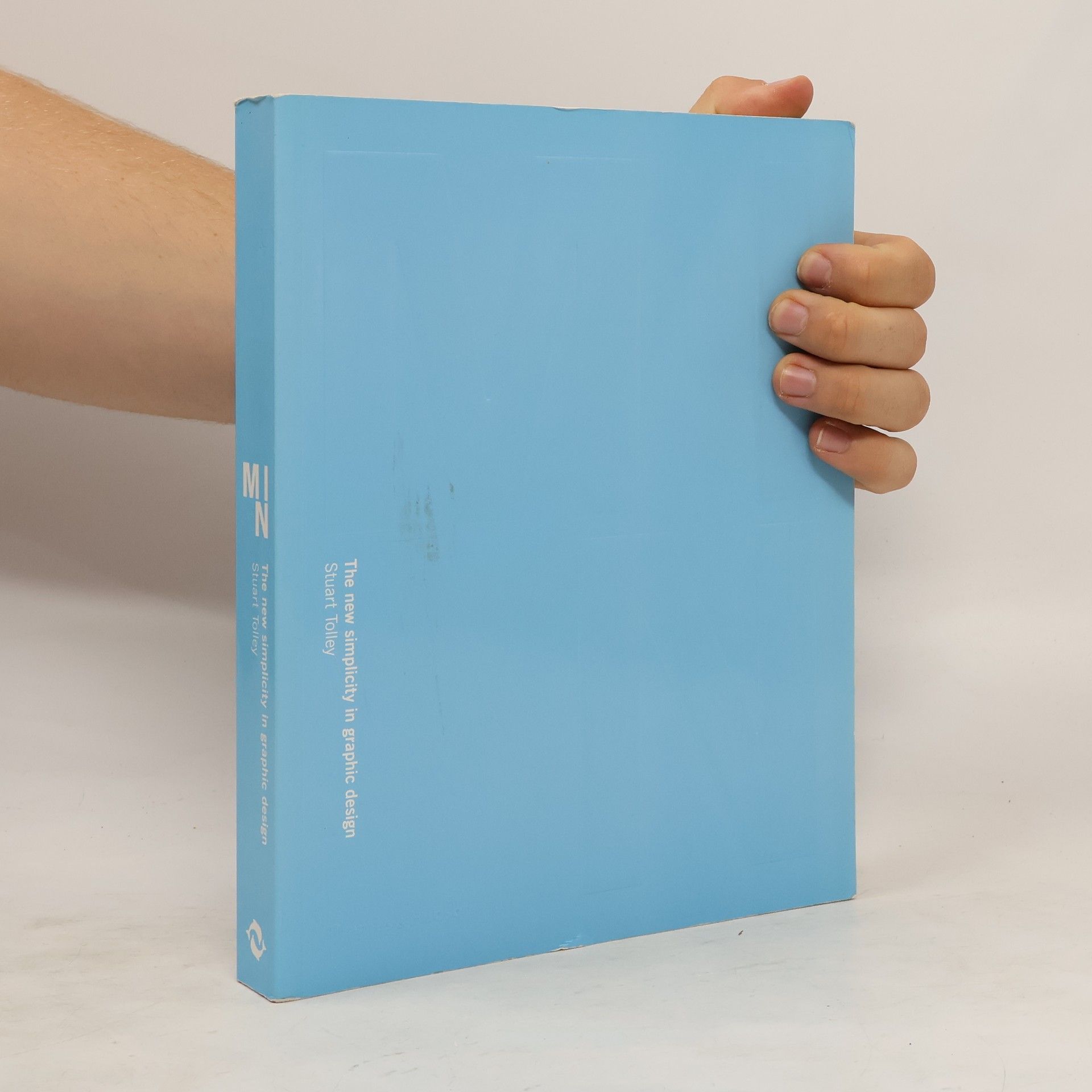 Stuart Tolley Min : the new simplicity in graphic design