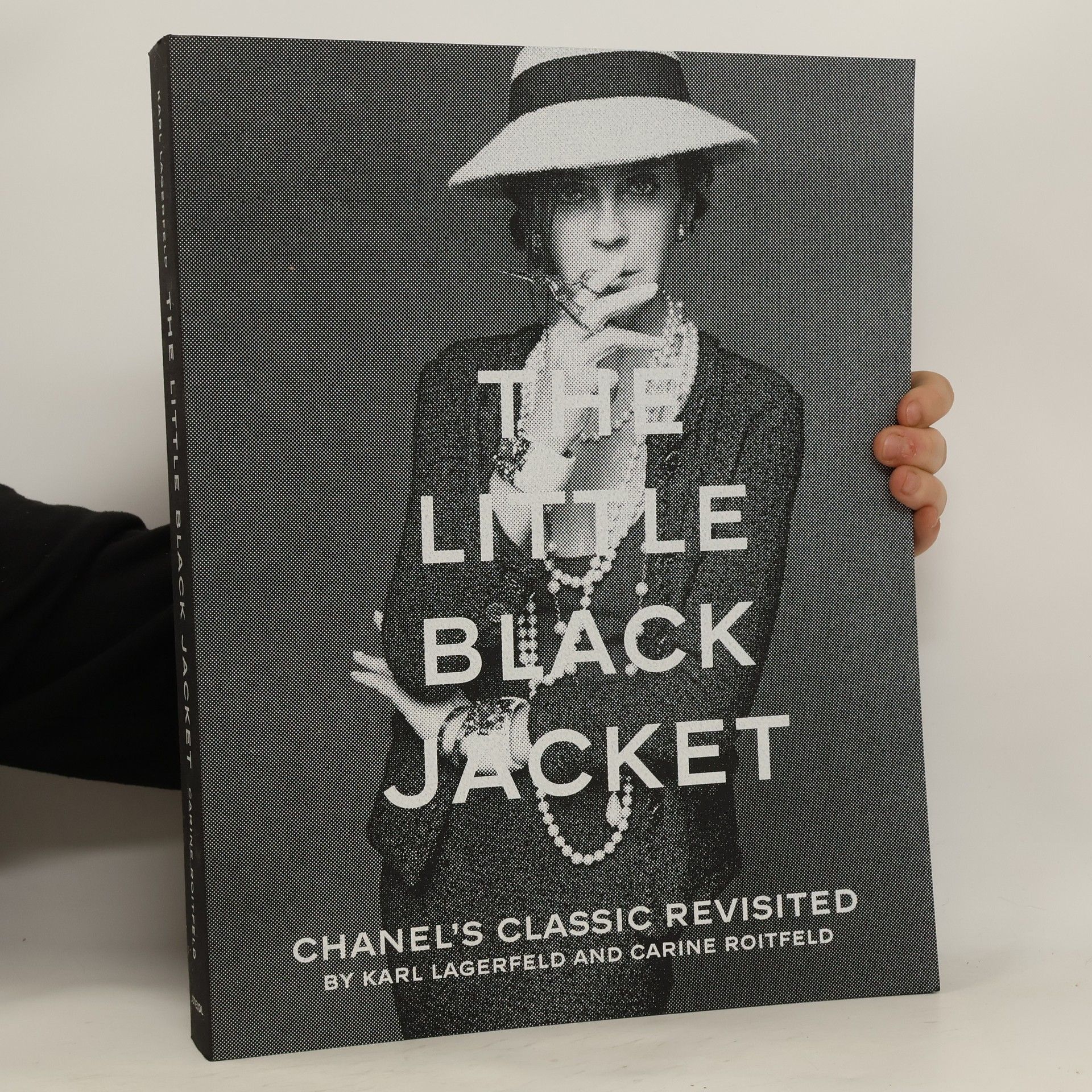 Karl Lagerfeld The little black jacket