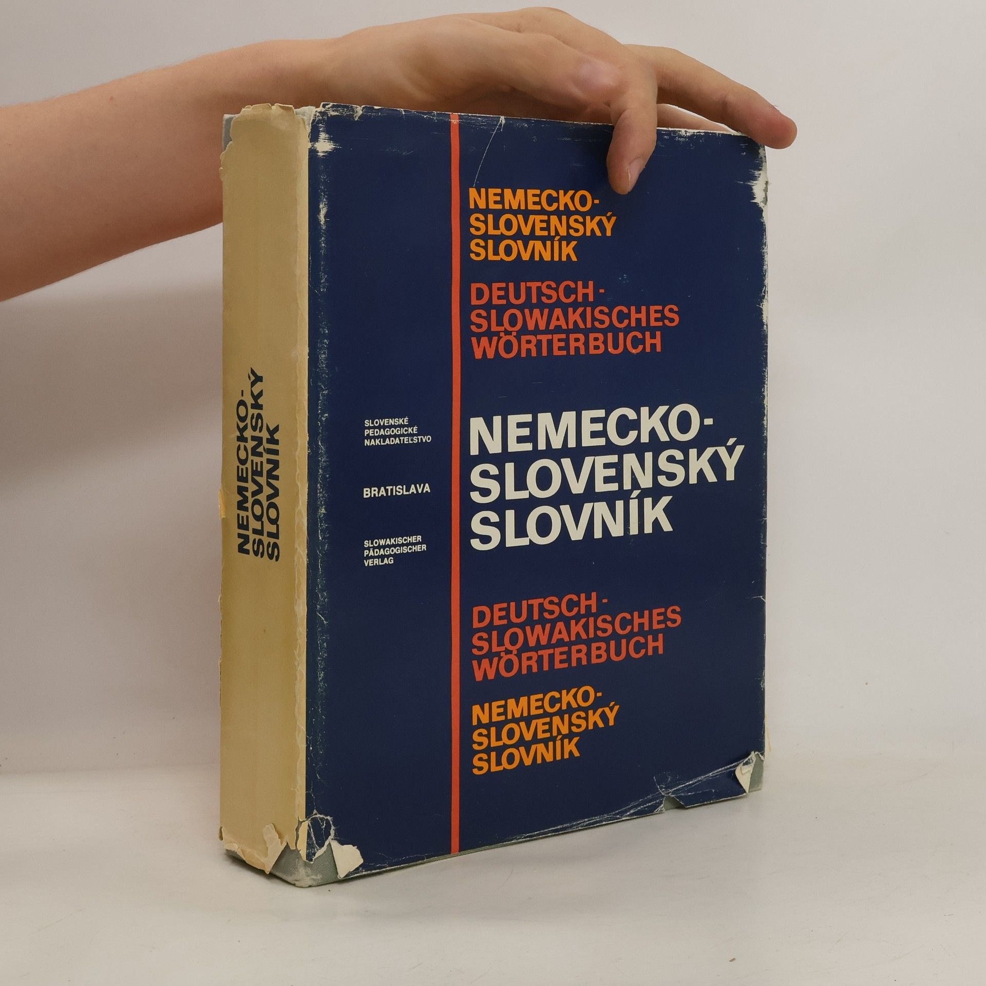 kolektiv Nemecko-slovenský slovník. Deutsch-slowakisches Wörterbuch