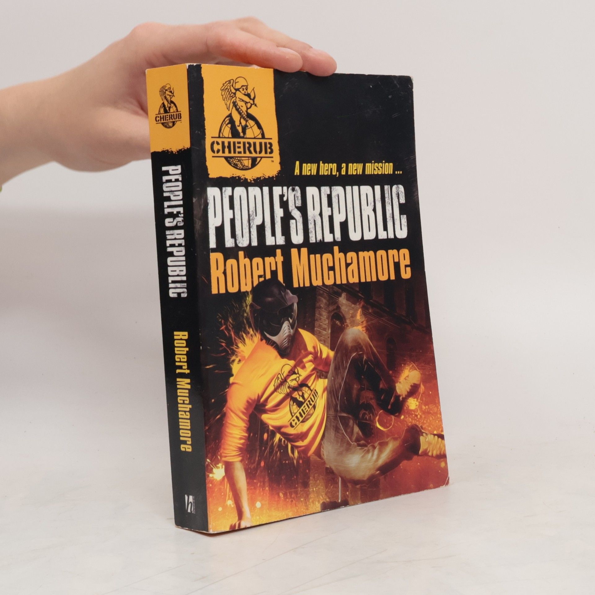 Robert Muchamore Cherub - People's Republic. Top Secret, Die neue Generation, Der Clan, englische Ausgabe