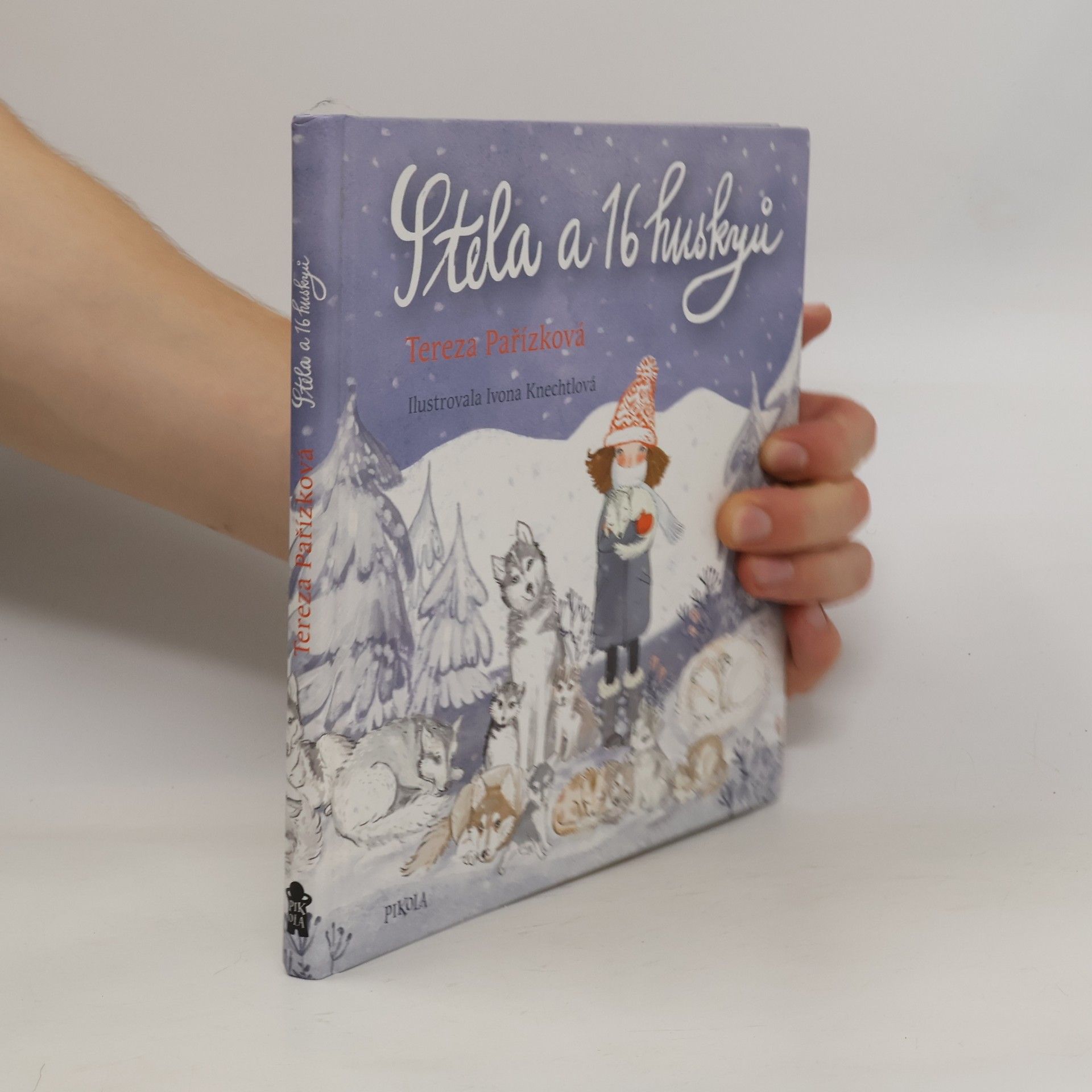 Tereza Pařízková Stela a 16 huskyů