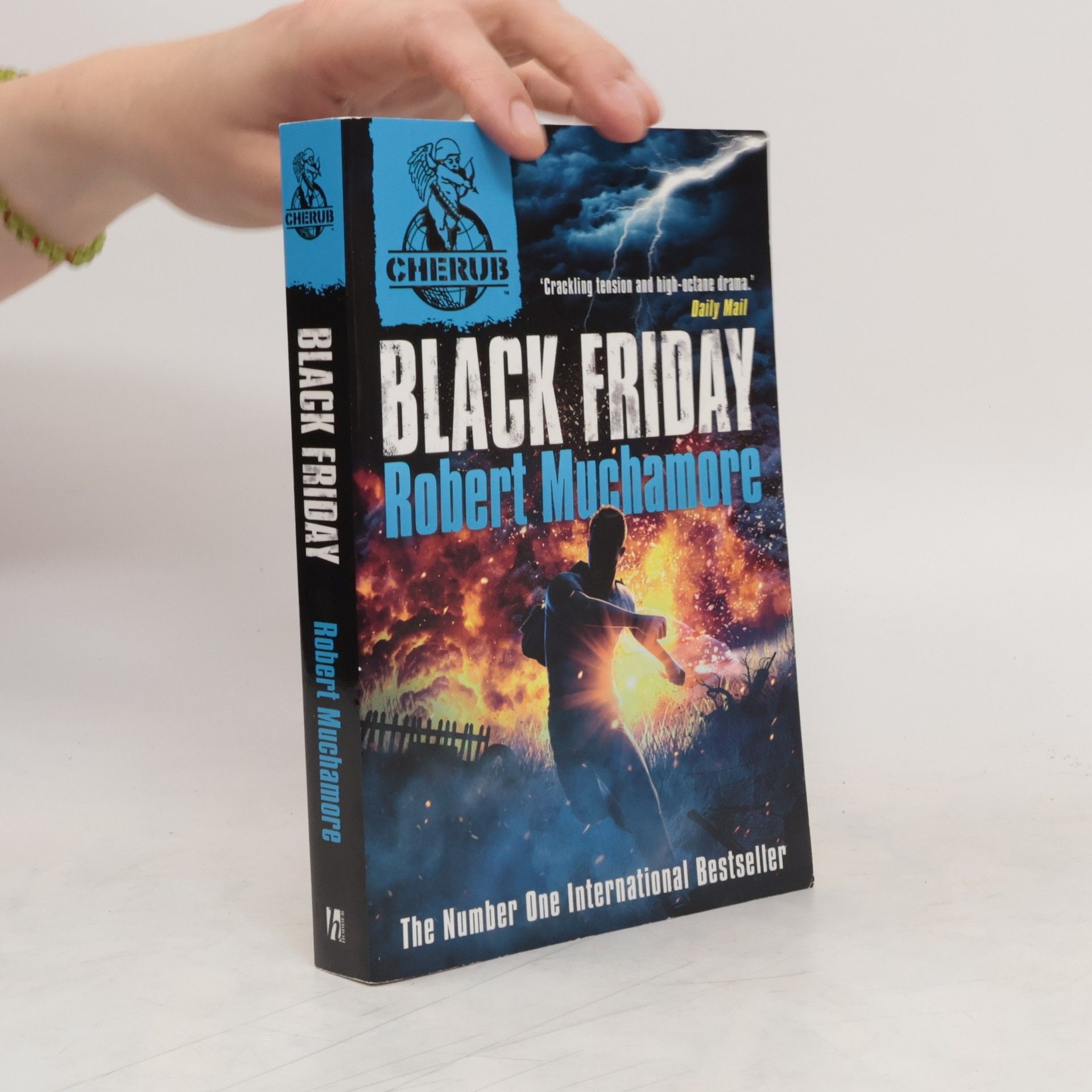 Robert Muchamore Cherub - Black Friday. Top Secret - Die neue Generation - Die Rivalen, englische Ausgabe
