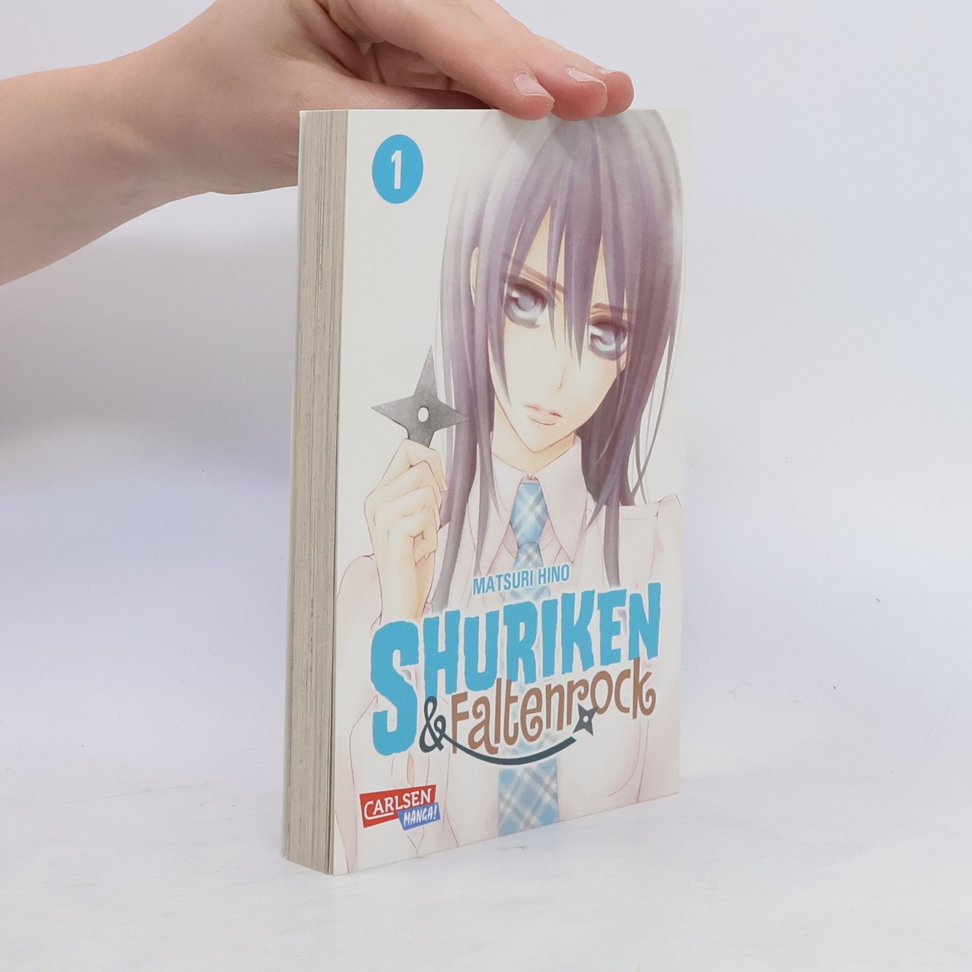 Matsuri Hino Shuriken & Faltenrock 1
