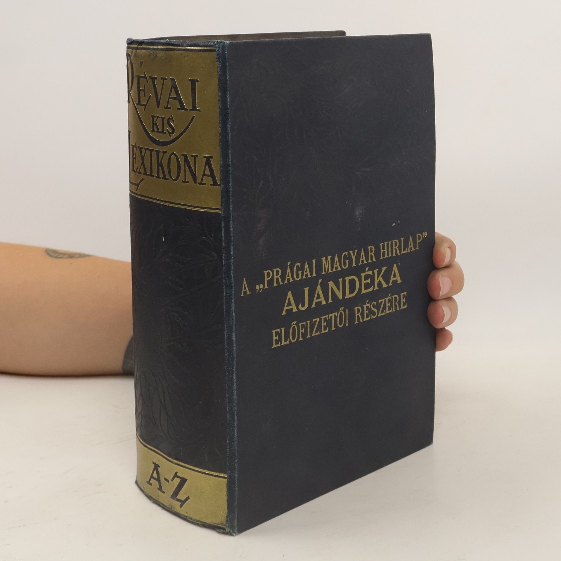 Elemér Varjú Révai kis lexikona A-Z