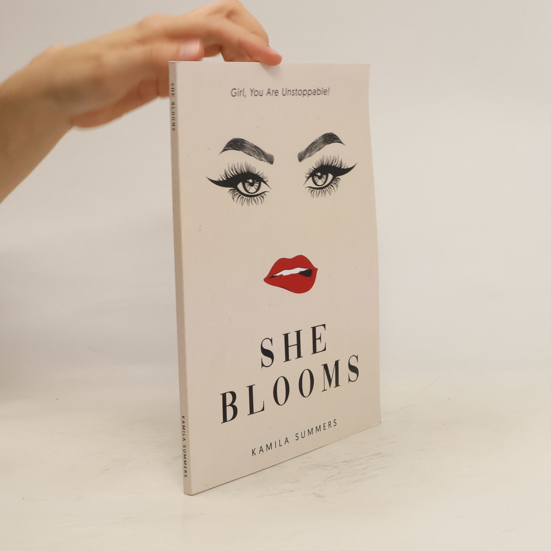 Kamila Summers She Blooms